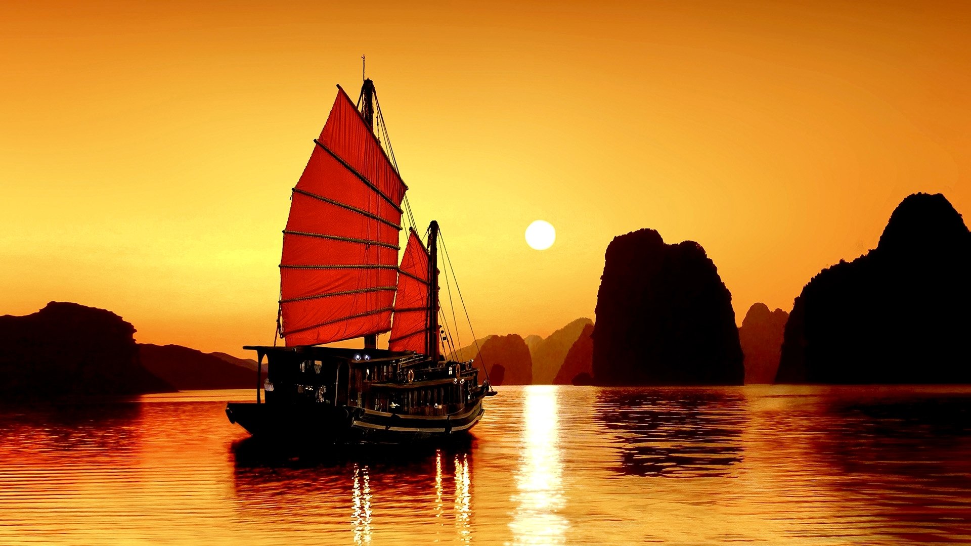 sera oceano giunche ha long bay vietnam