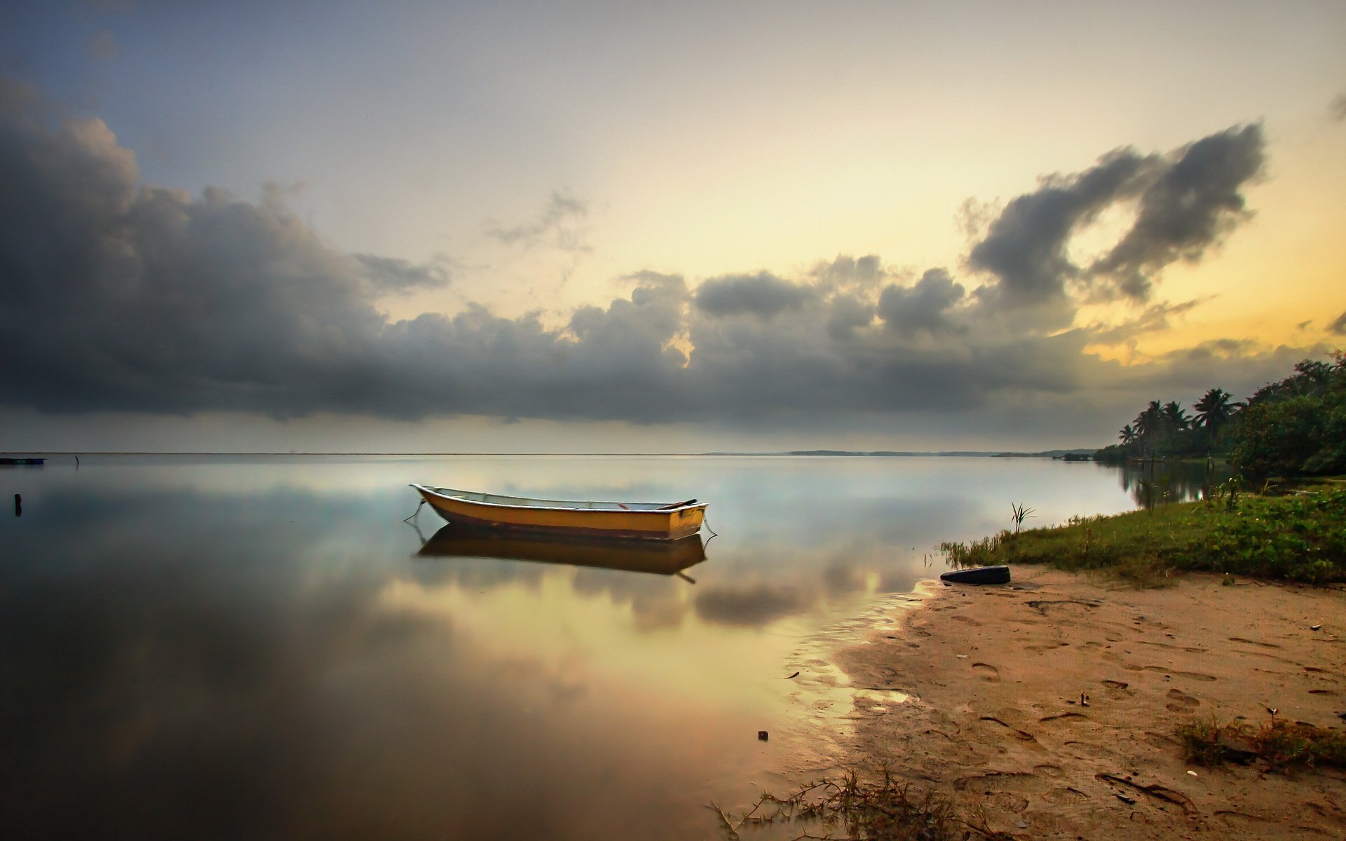 baie plage bateau aube