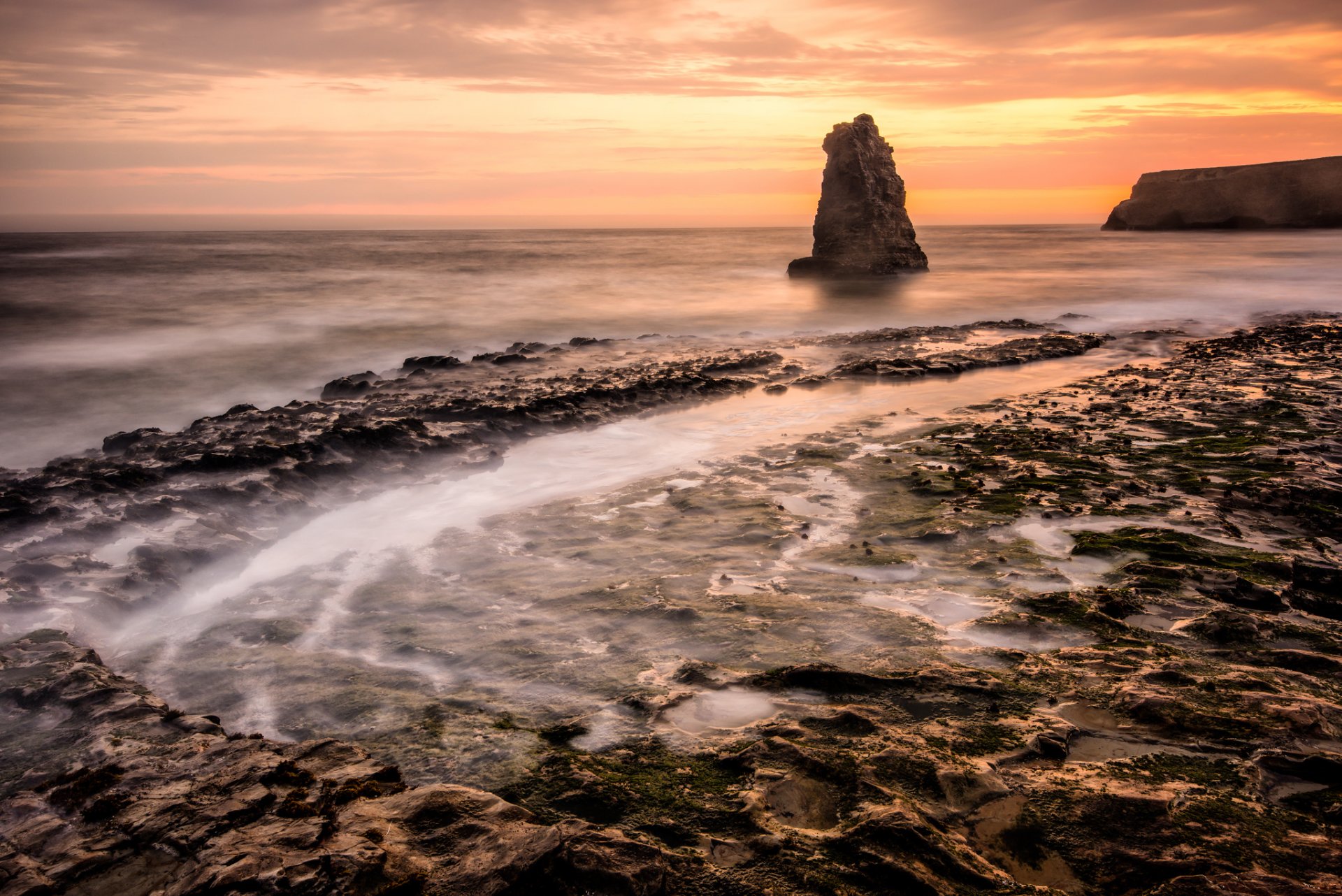 mer plage rocher matin aube