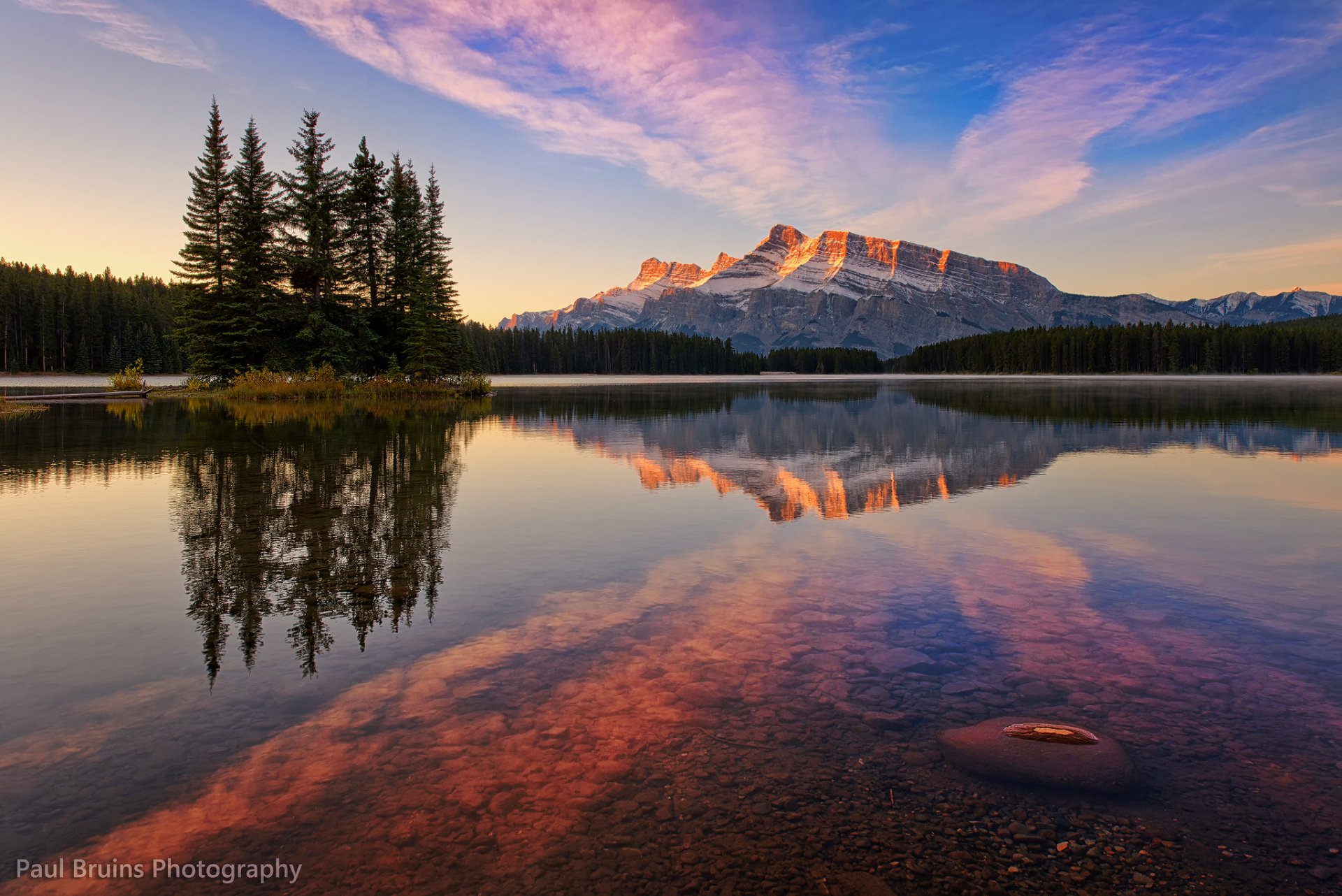 canada banff national park jack lake lake forest mountain sky clouds reflection night sunset