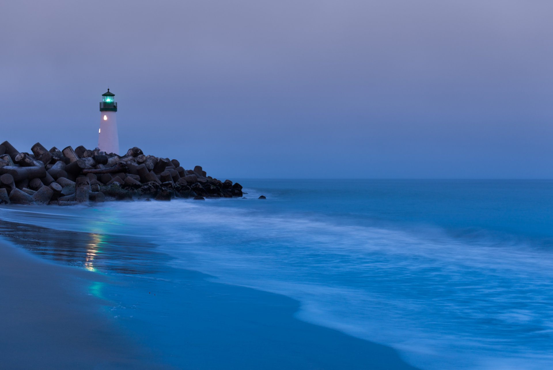 estados unidos california faro luz piedras costa arena surf océano