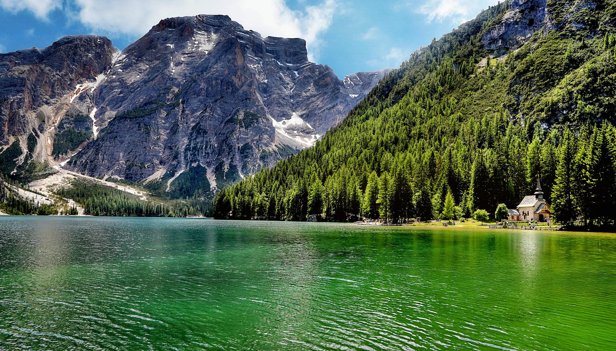 lago di carezza italien wald see berge bäume natur landschaft