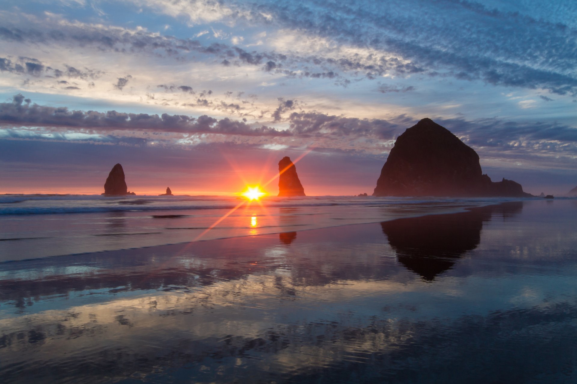 stog siana rock cannon beach oregon pacyfik klify zachód słońca wybrzeże