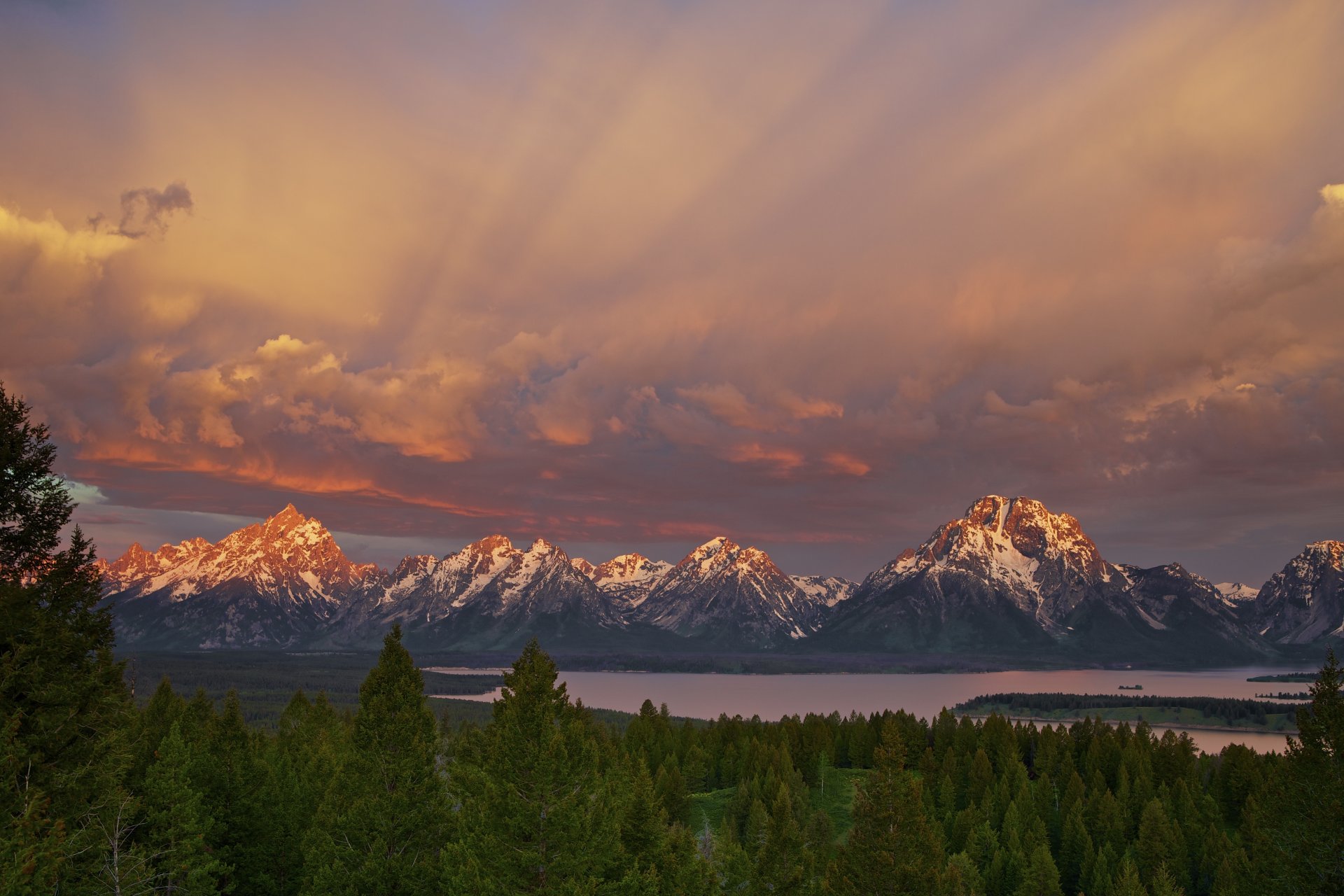 stany zjednoczone park narodowy grand teton wyoming poranek góry niebo las jezioro