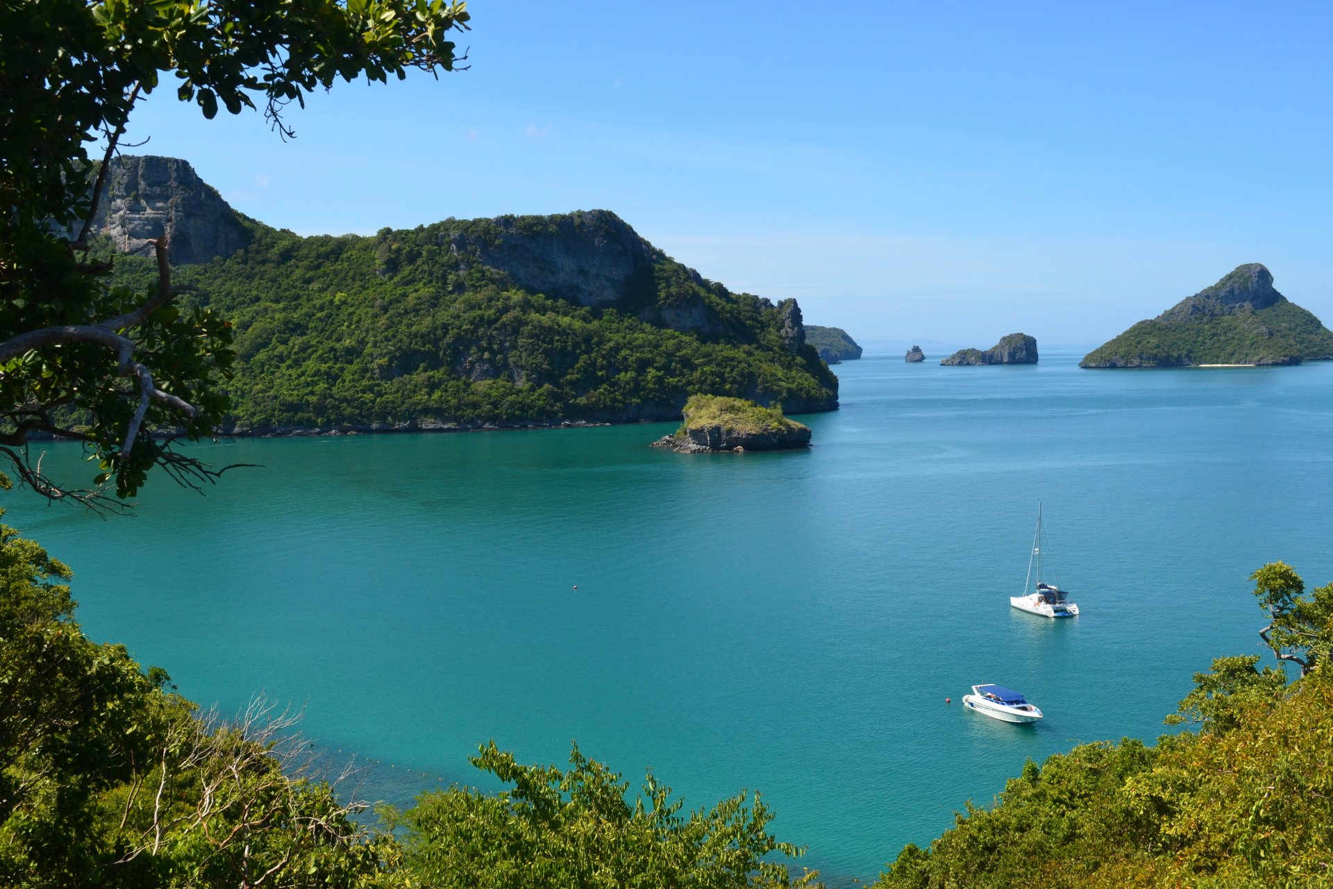 thailand thailand berge meer ozean bäume boot katamaran natur