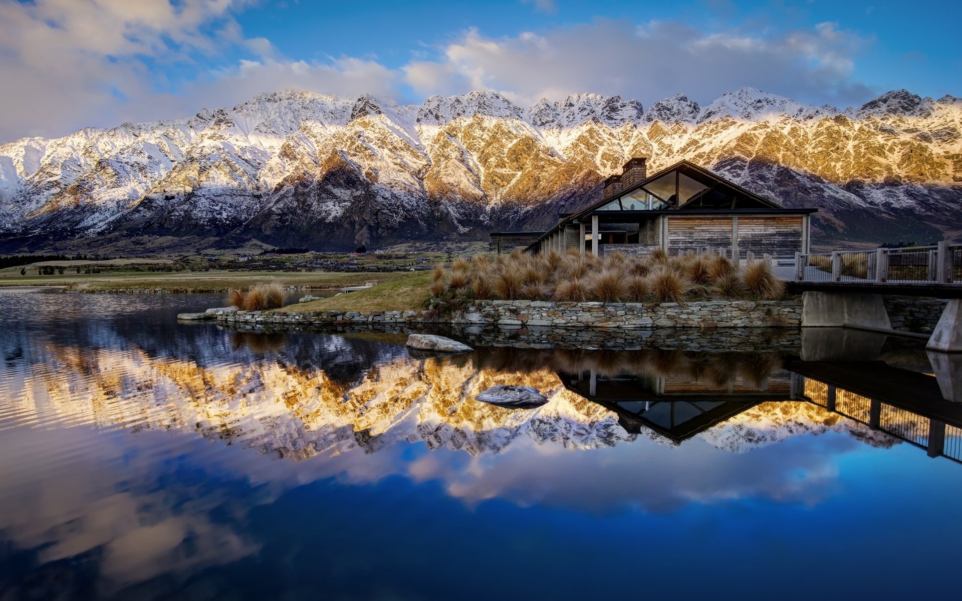 queenstown nowa zelandia jezioro wakatipu queenstown jezioro wakatipu góry odbicie