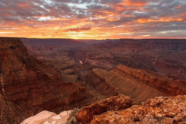 Desert canyon rocks sunset