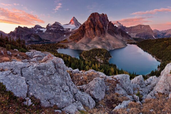 Alpine mountains in the sun