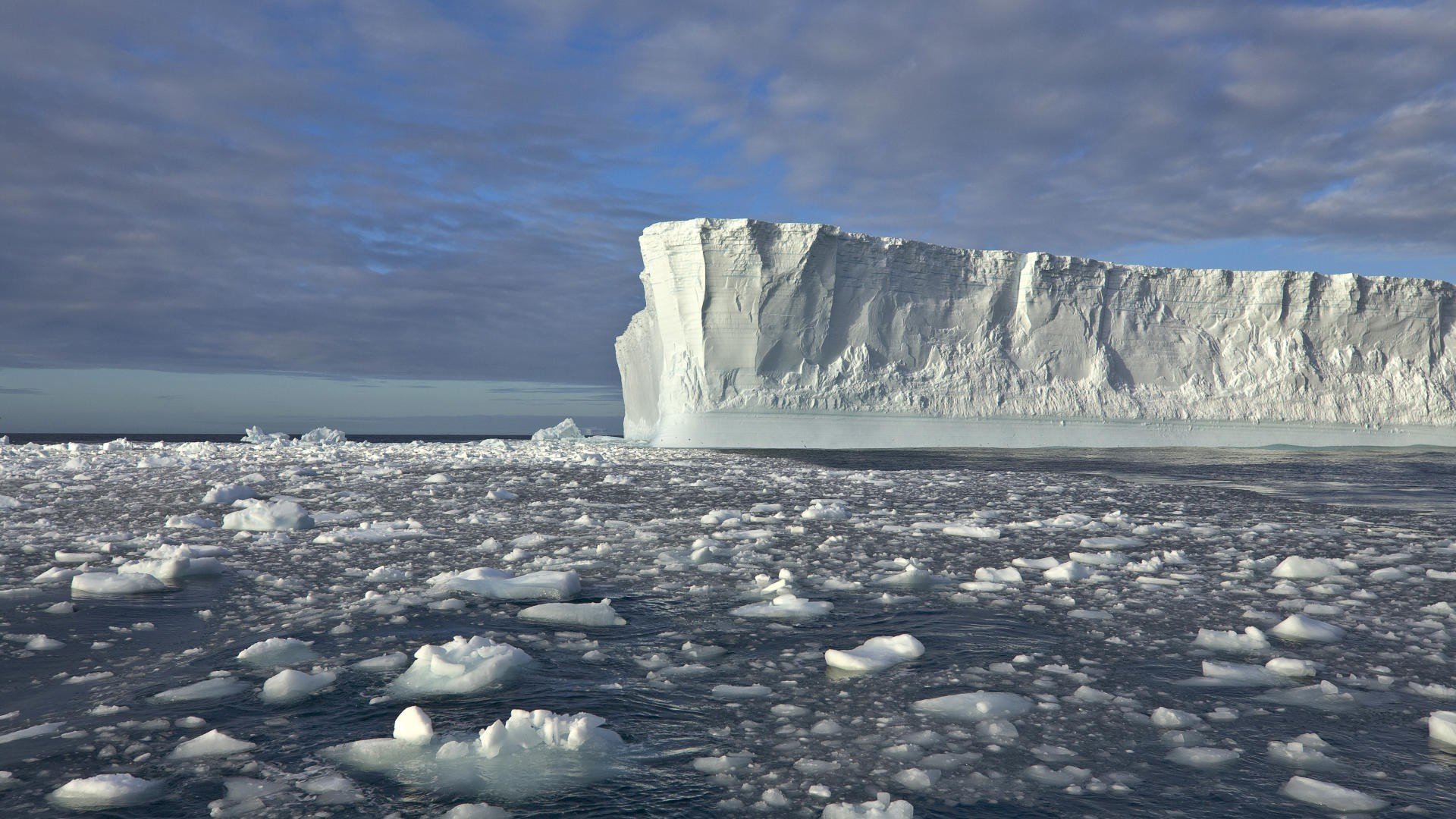 glace iceberg mer eau