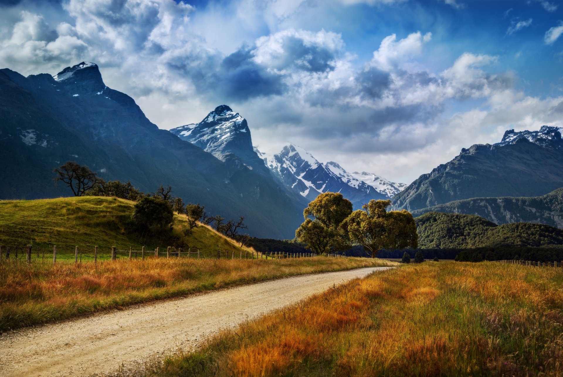 nueva zelanda montañas carretera