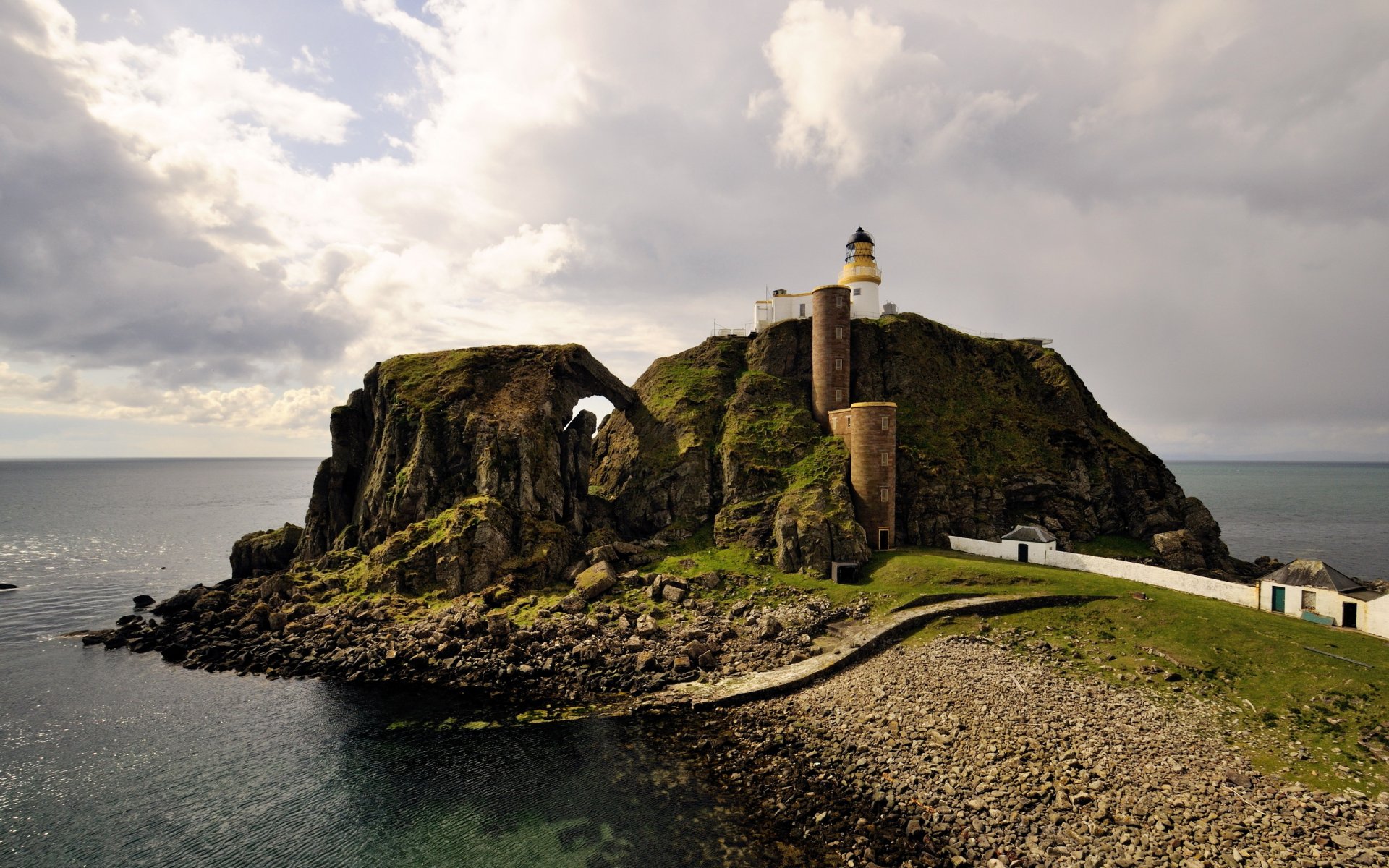 ea lighthouse mountain landscape