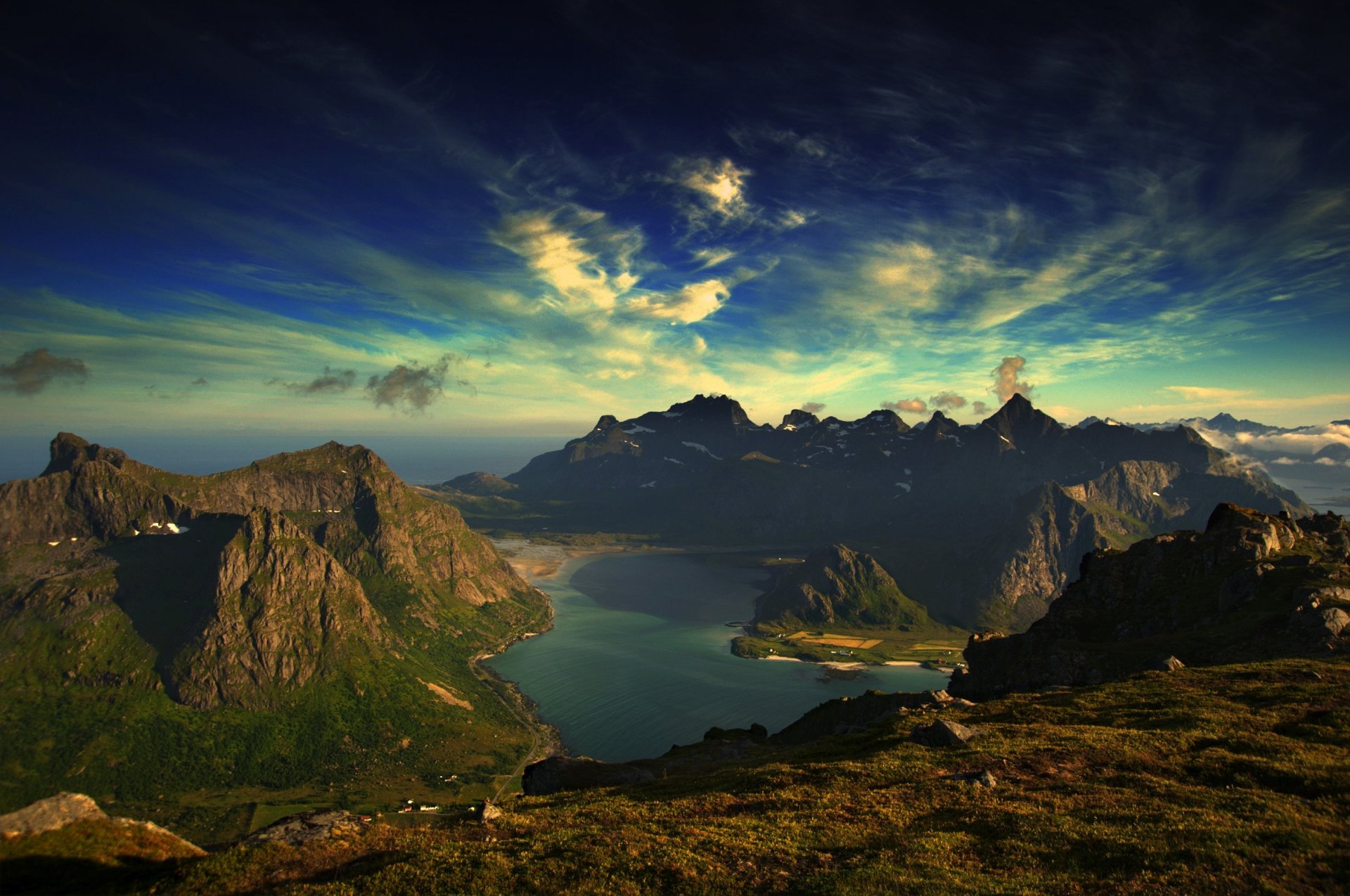 landschaft natur berge insel ozean wasser