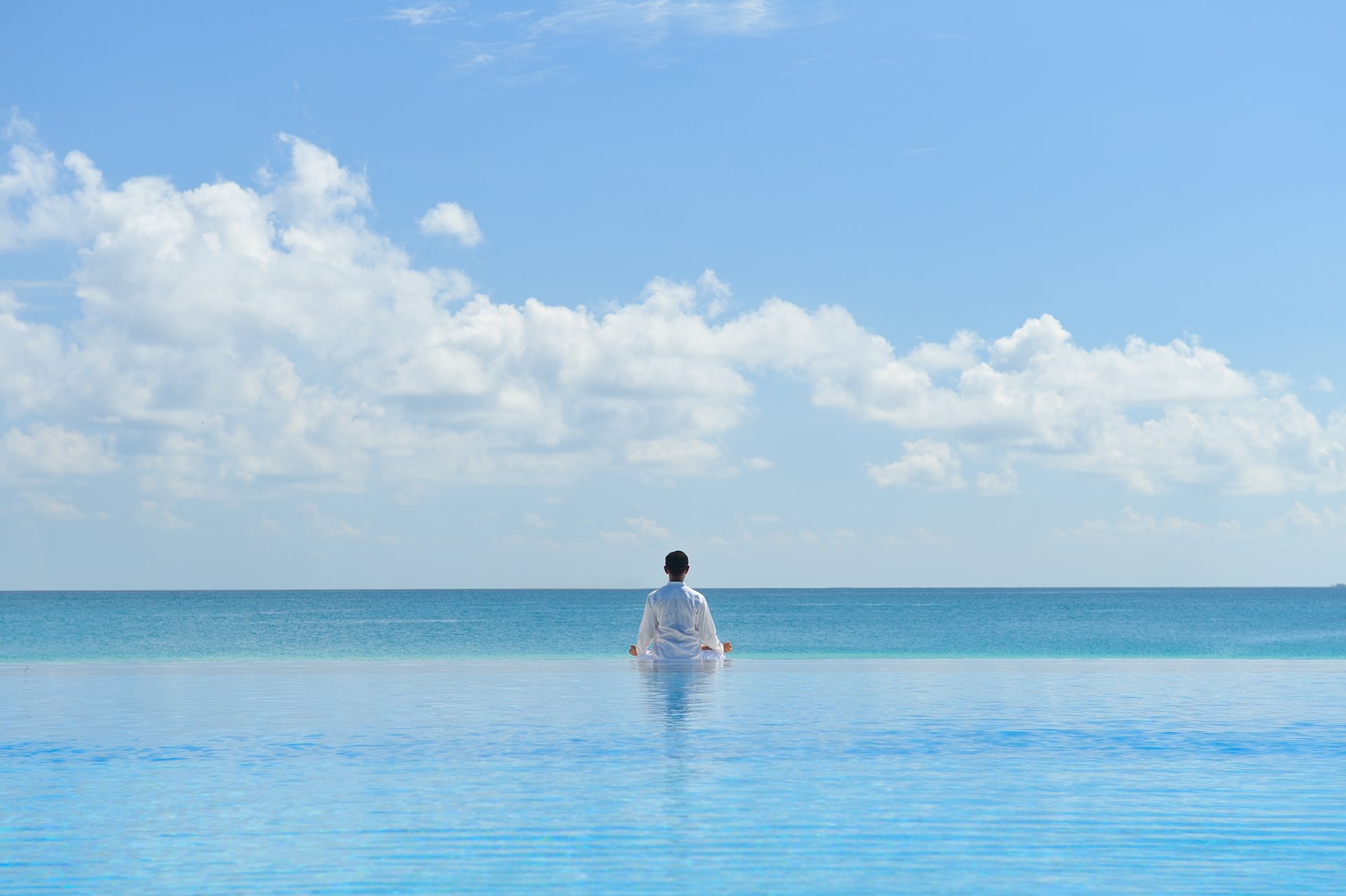 yoga mare cielo maldive