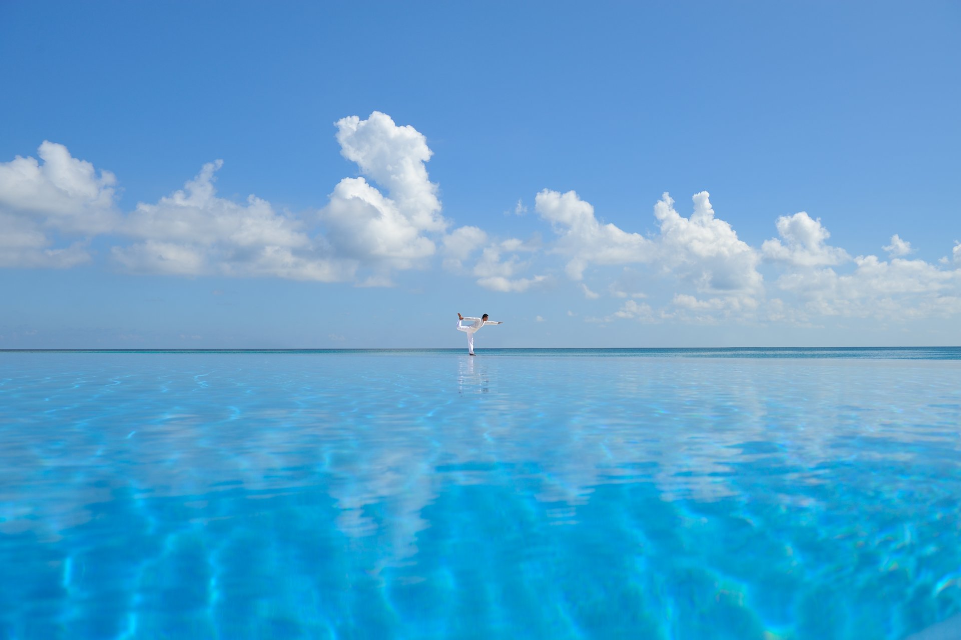 yoga mare bahamas maldive seychelles