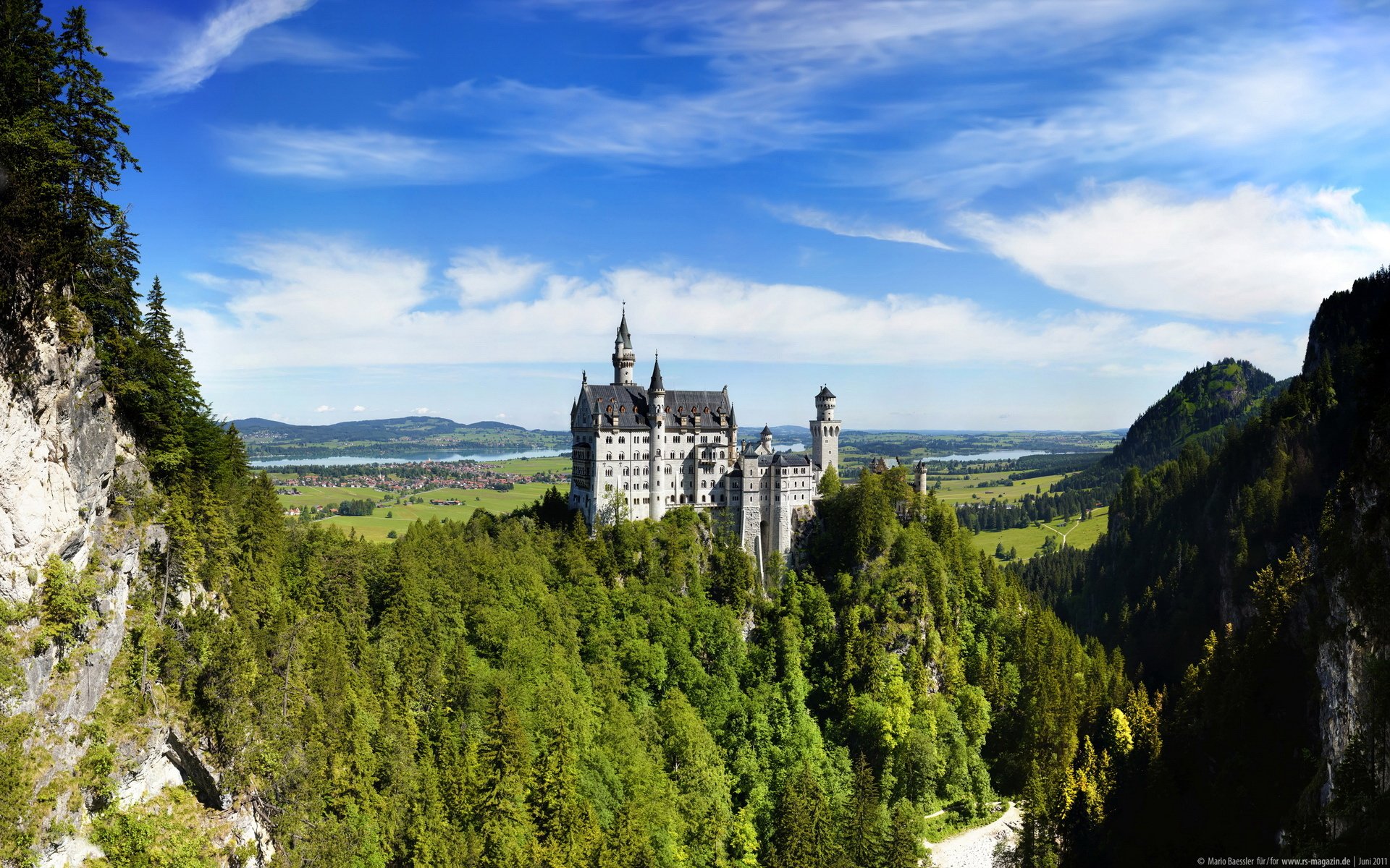 schloss neuschwanstein bayerische alpen deutschland