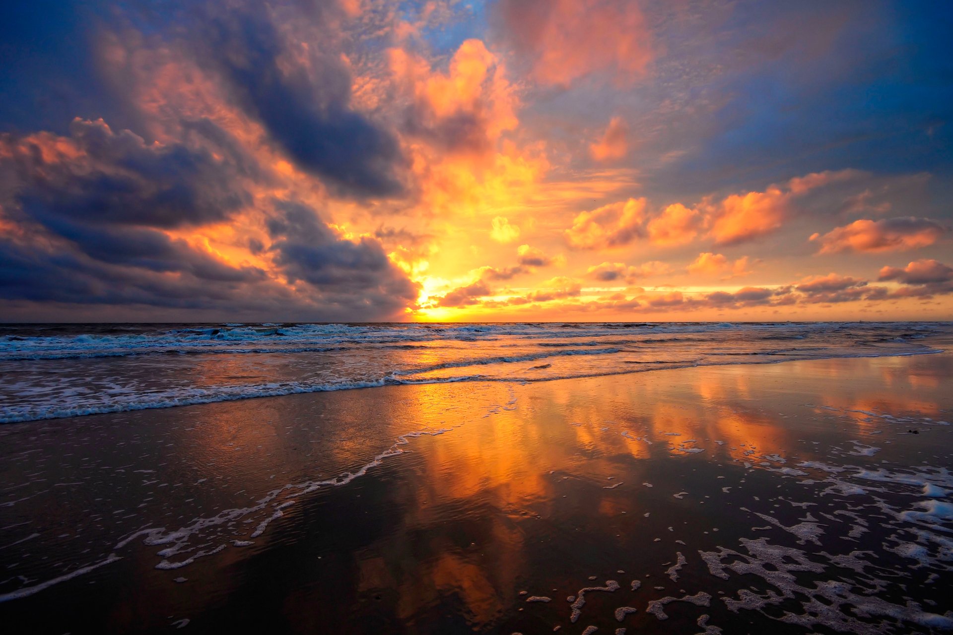 mer ciel feu plage