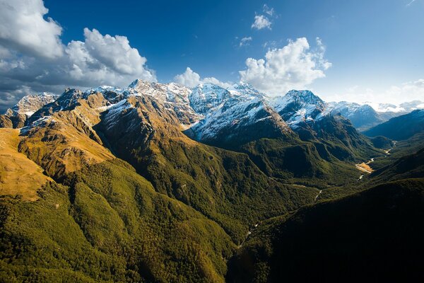 Paisaje de montaña de Milford