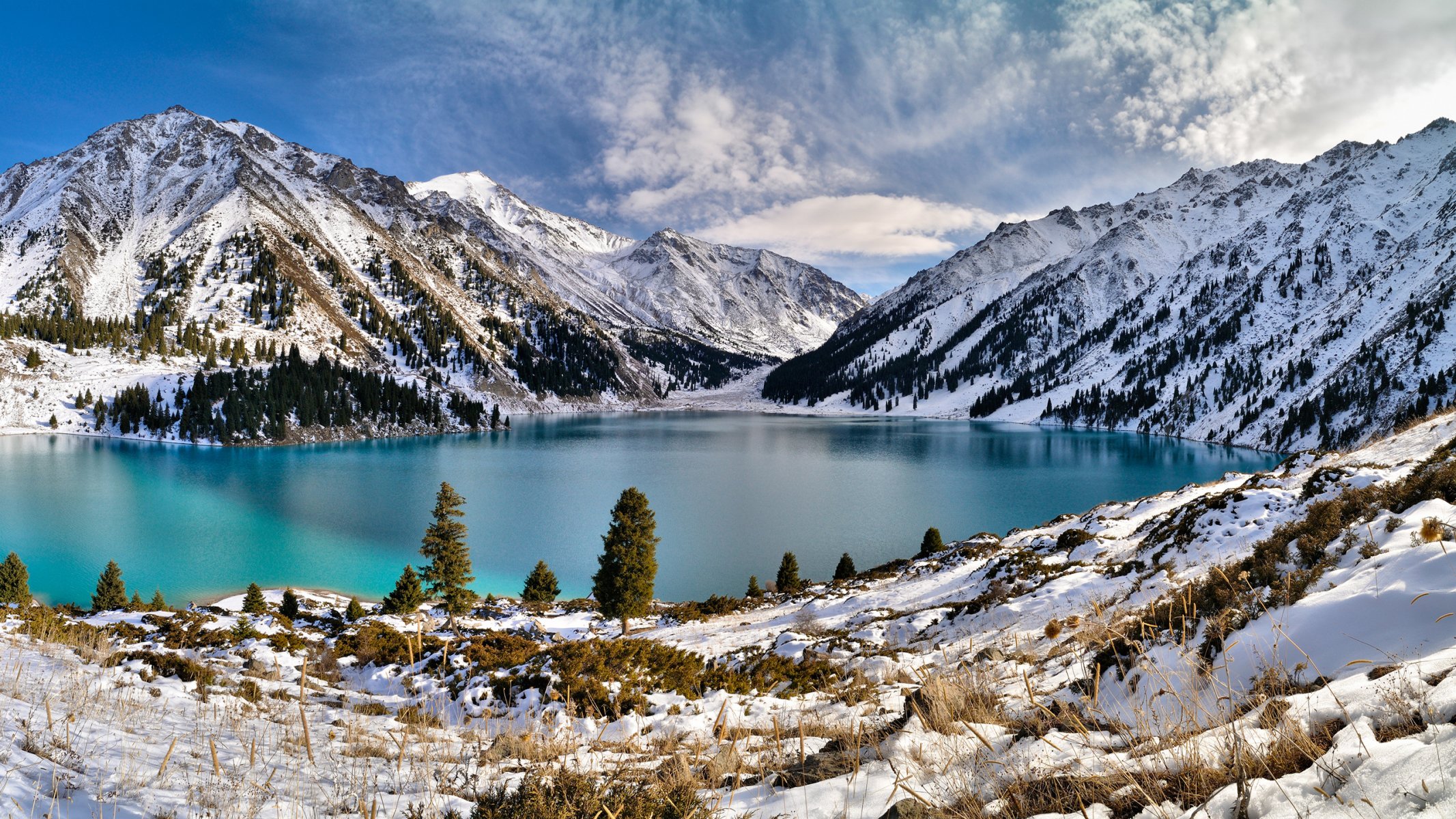 nature montagnes lac hiver neige