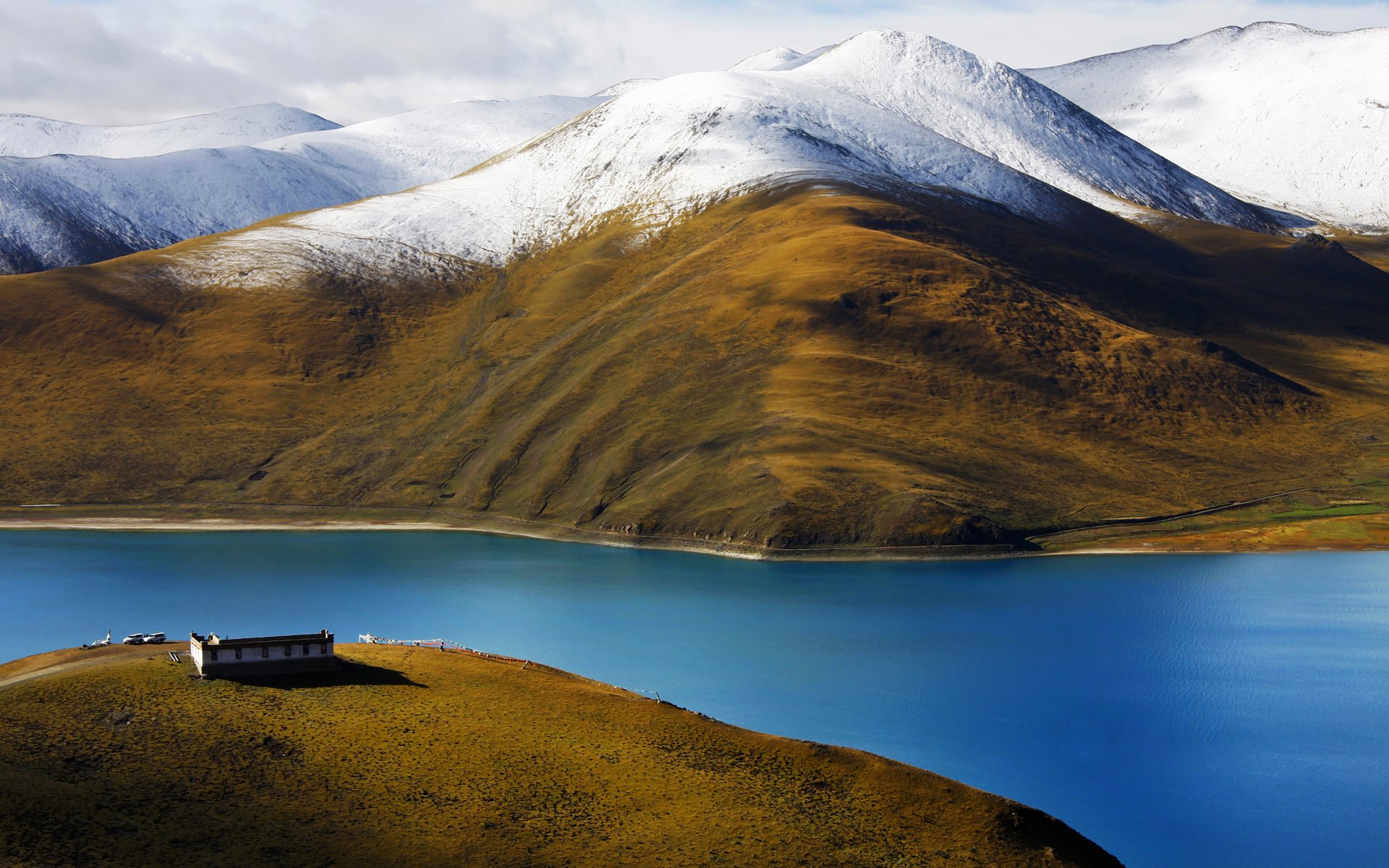 tibet mountain river house