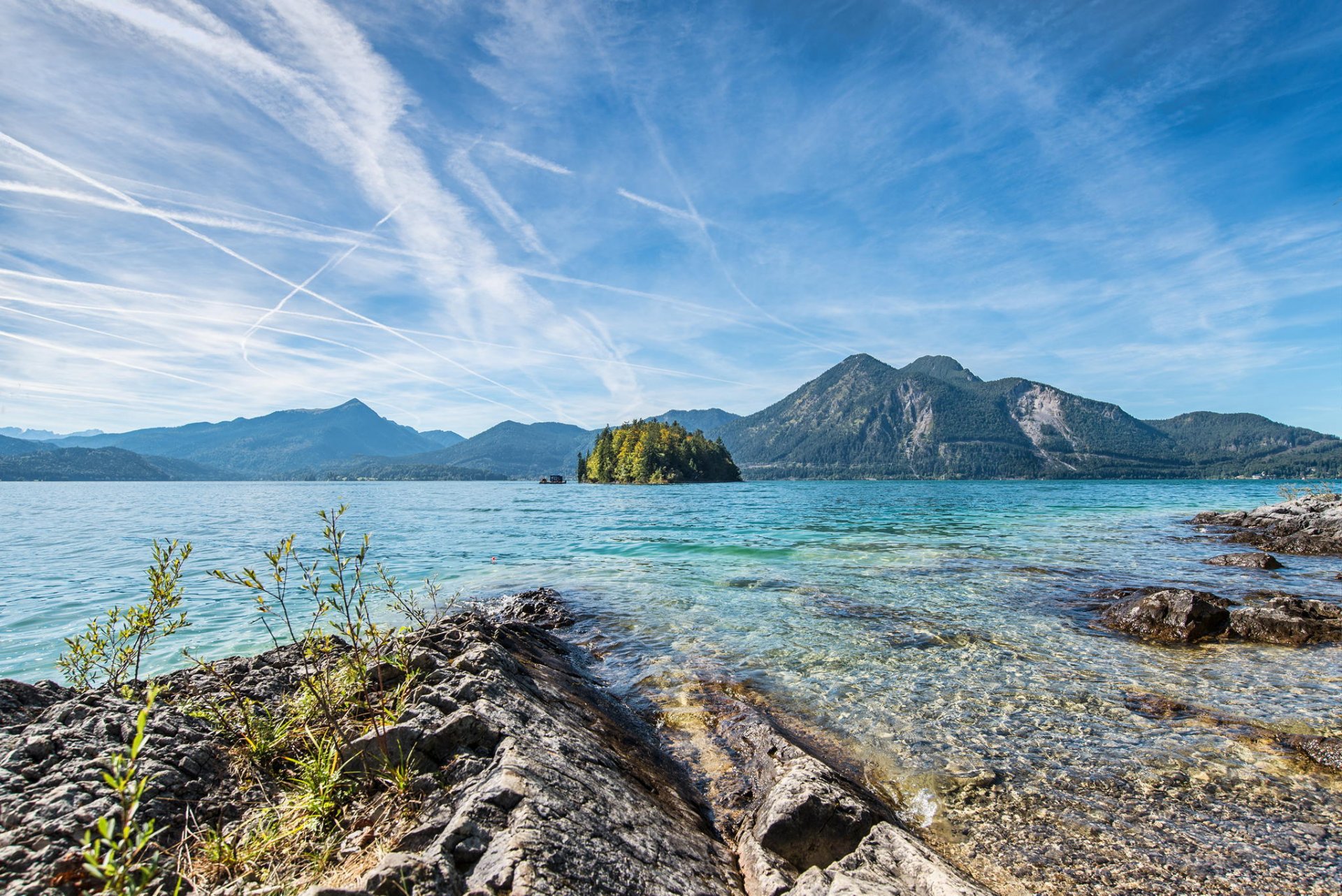 montagnes lac nature alpes paysage