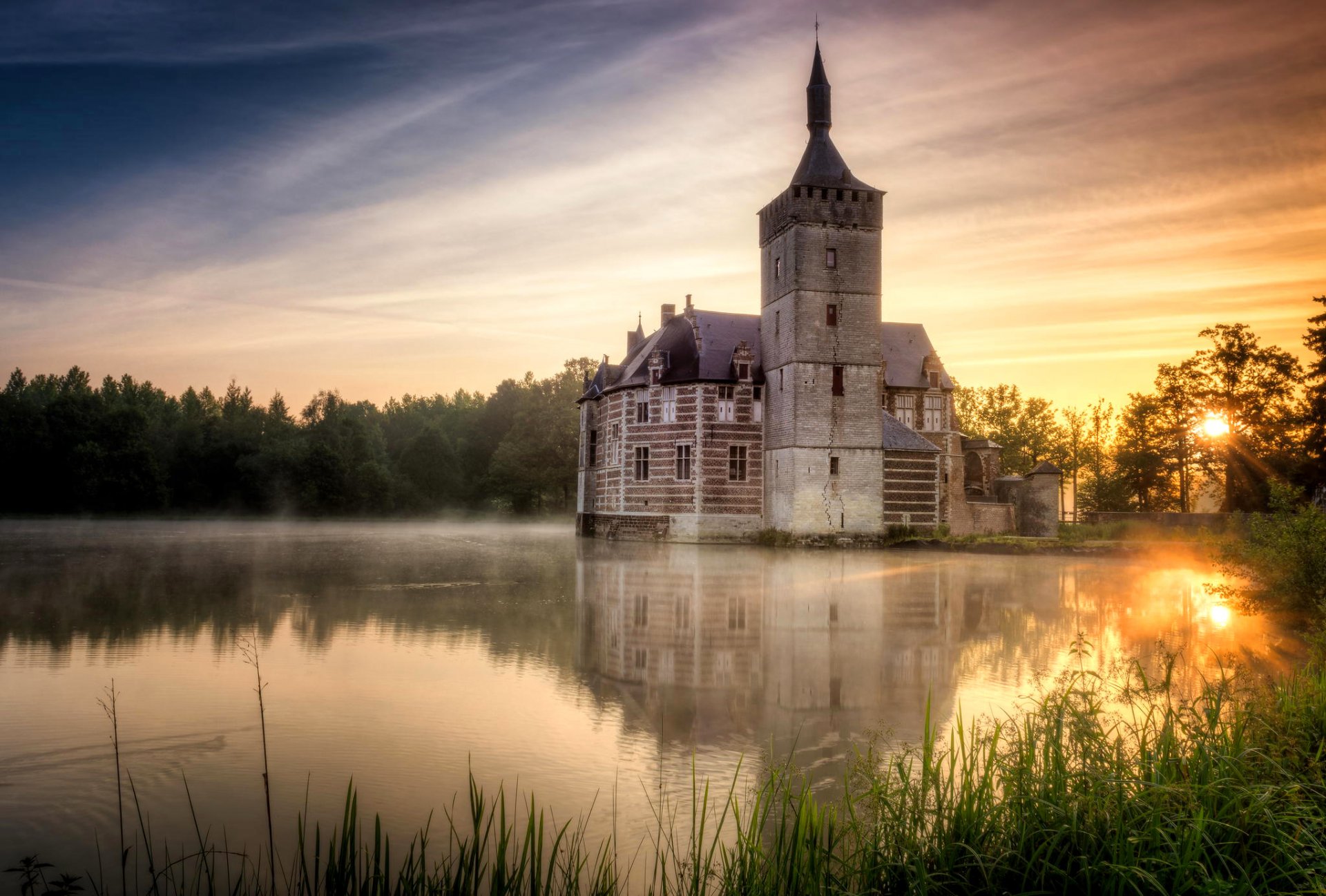 château de horst belgique ciel lac château