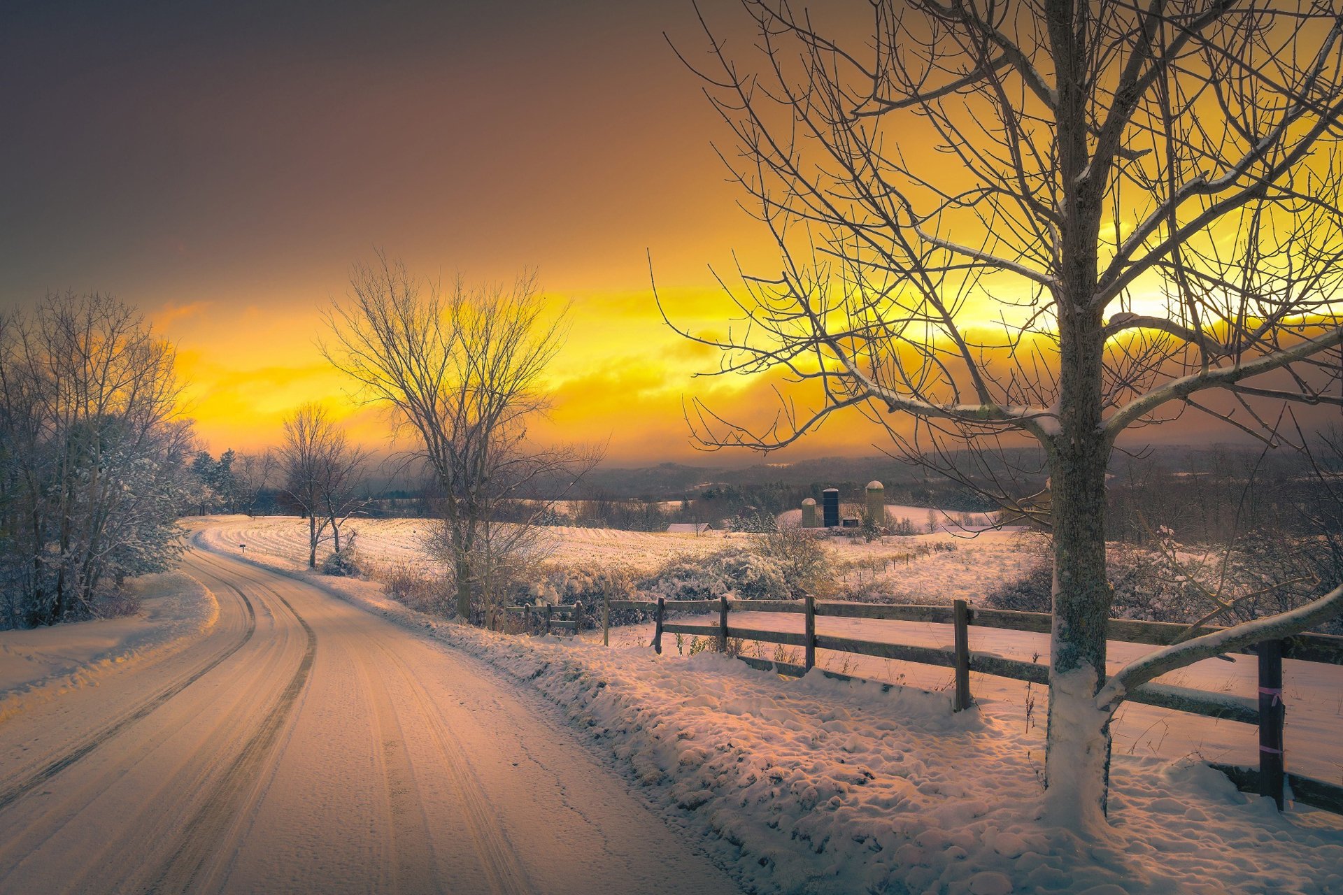 himmel wolken glühen abend straße winter schnee bäume