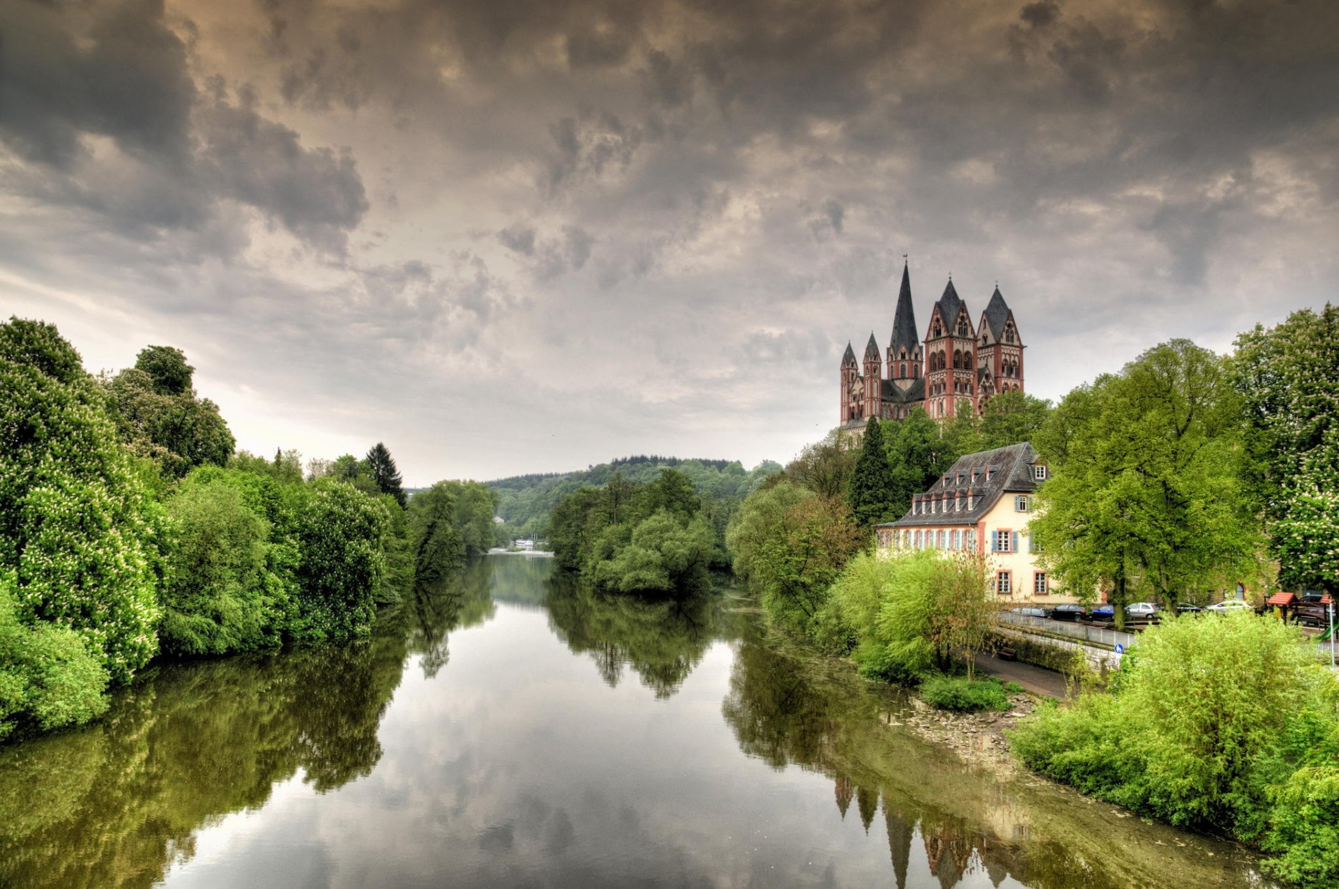 allemagne limbourg maison limburger cathédrale château rivière lena arbres paysage urbain