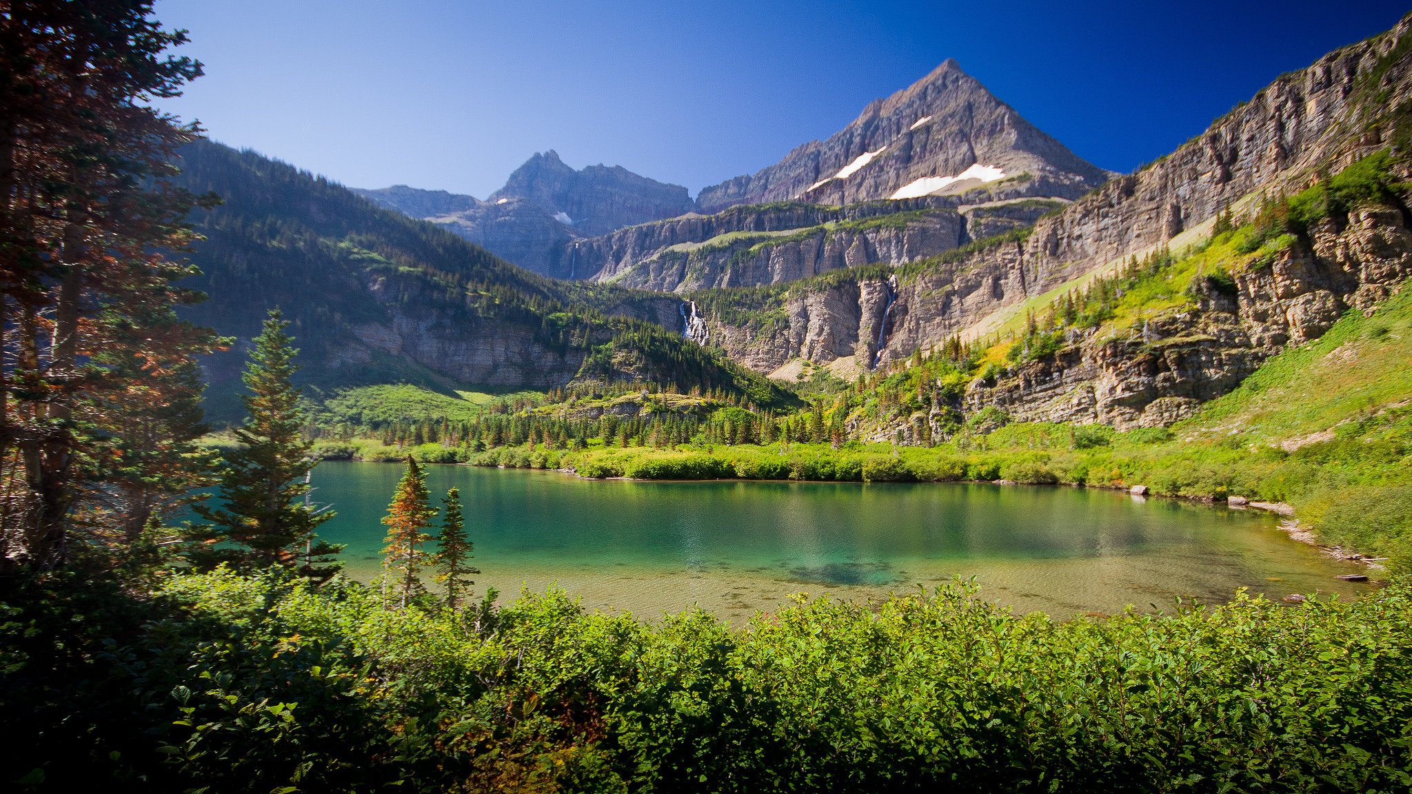 ciel montagnes arbres lac