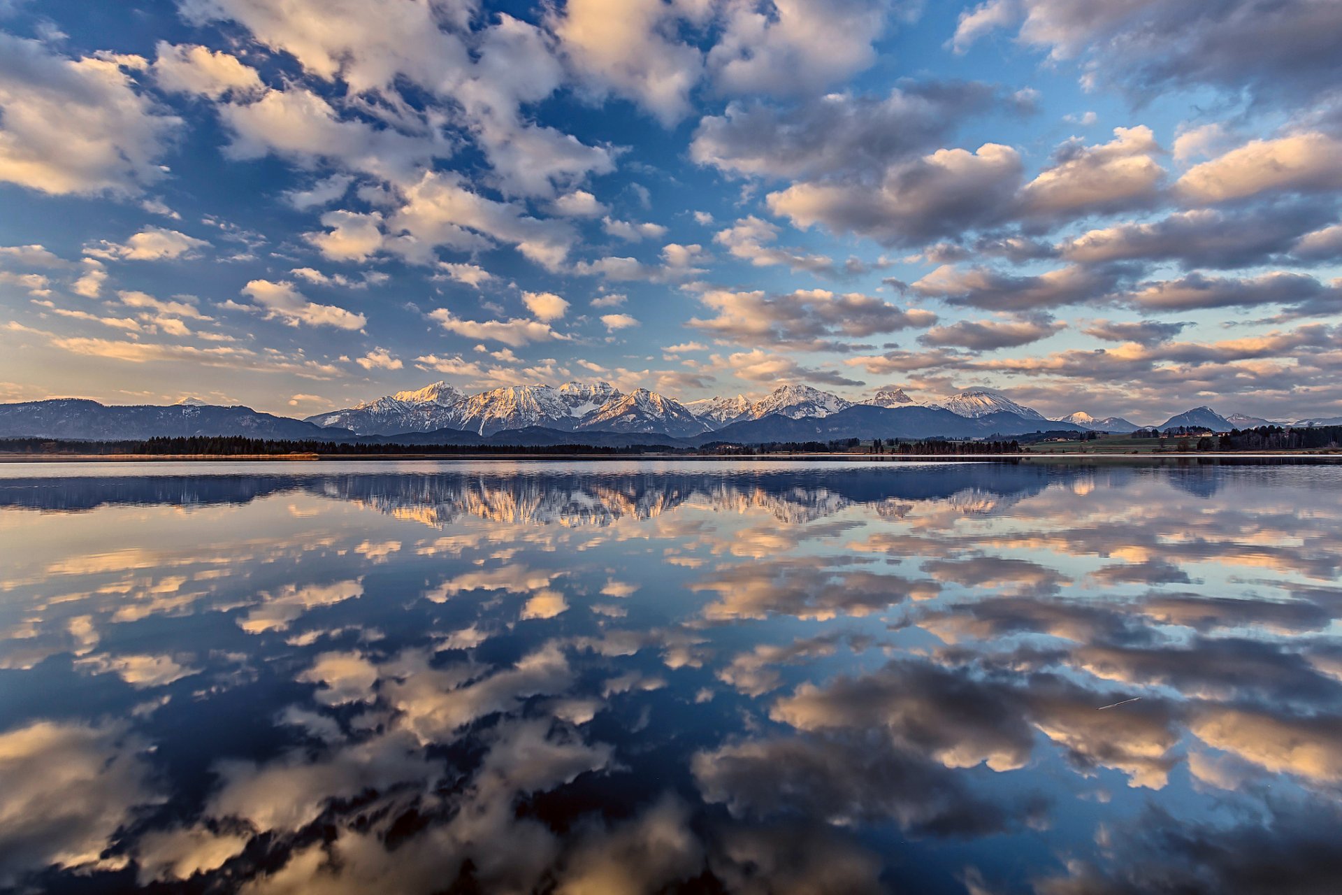 baviera germania lago hopfensee cielo mare di nuvole