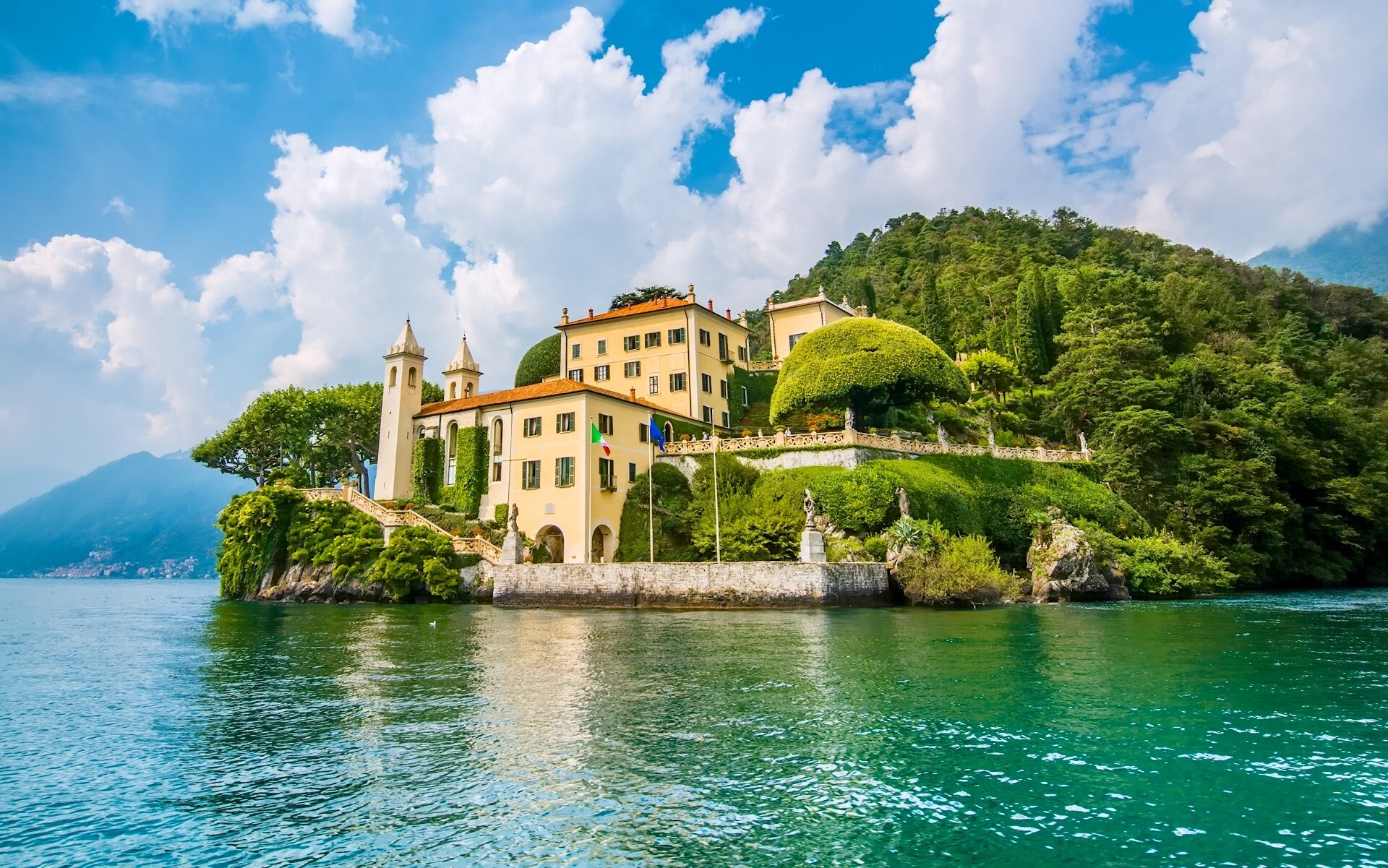 lenno lombardía italia lago de como isla lago edificio