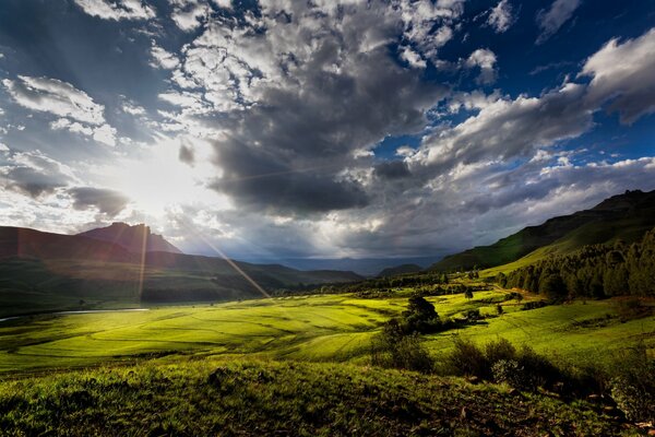 Südafrika es gibt die Sonnenstrahlen des Berges Tal