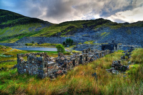 Ruines nature belle vue vallée