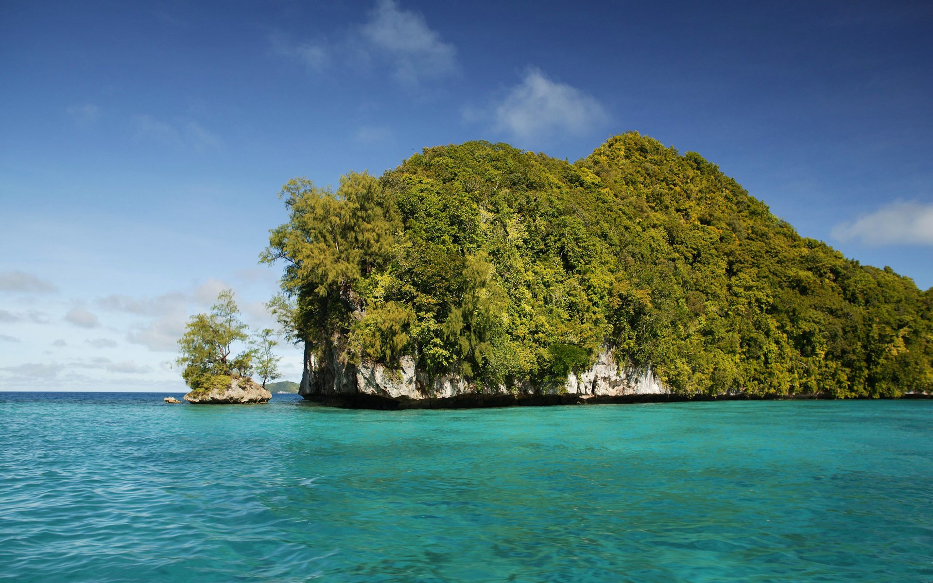 himmel meer insel felsen bäume wasser