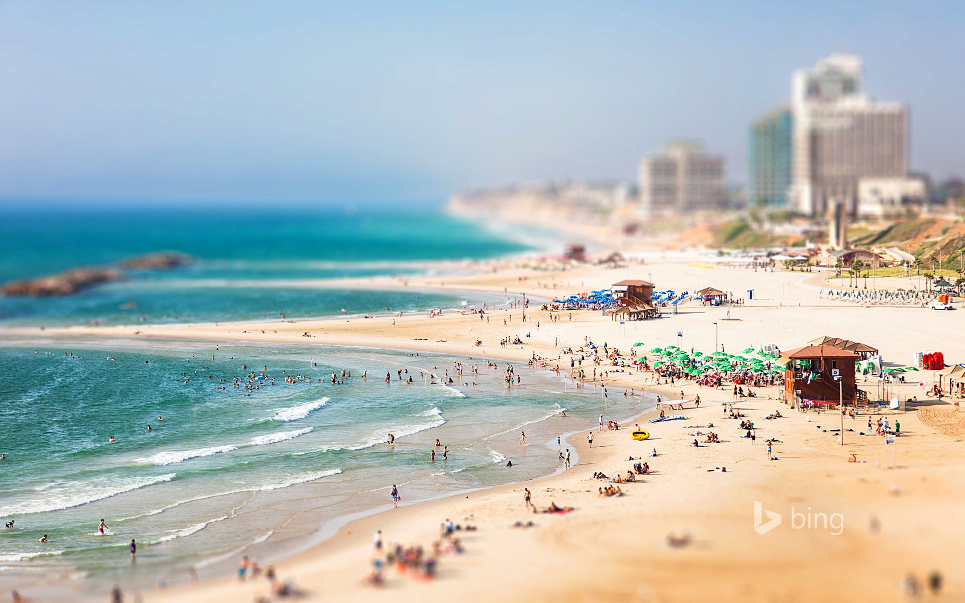 herzliya israele cielo mare spiaggia persone case