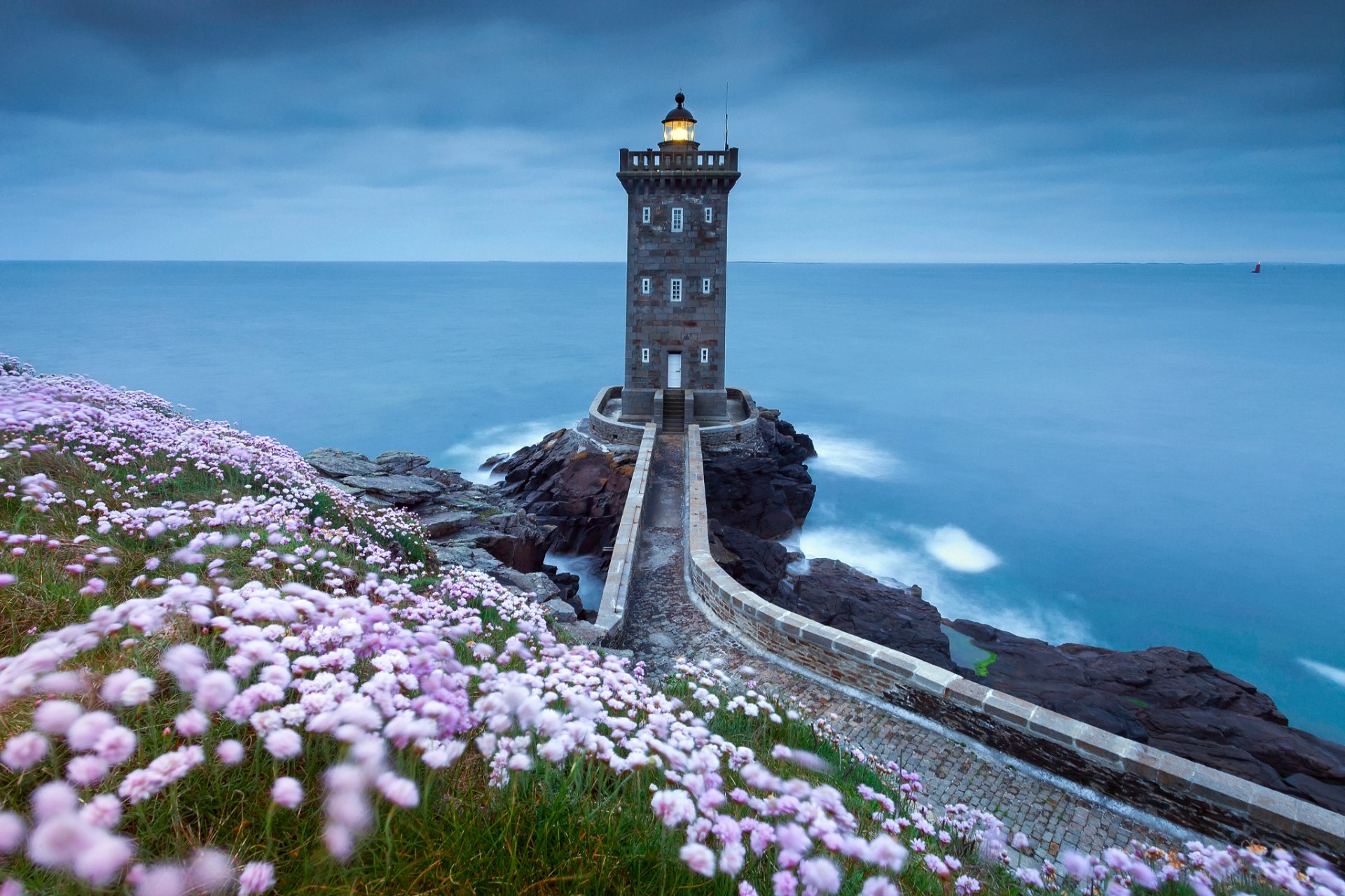 ea lighthouse rock beach flower