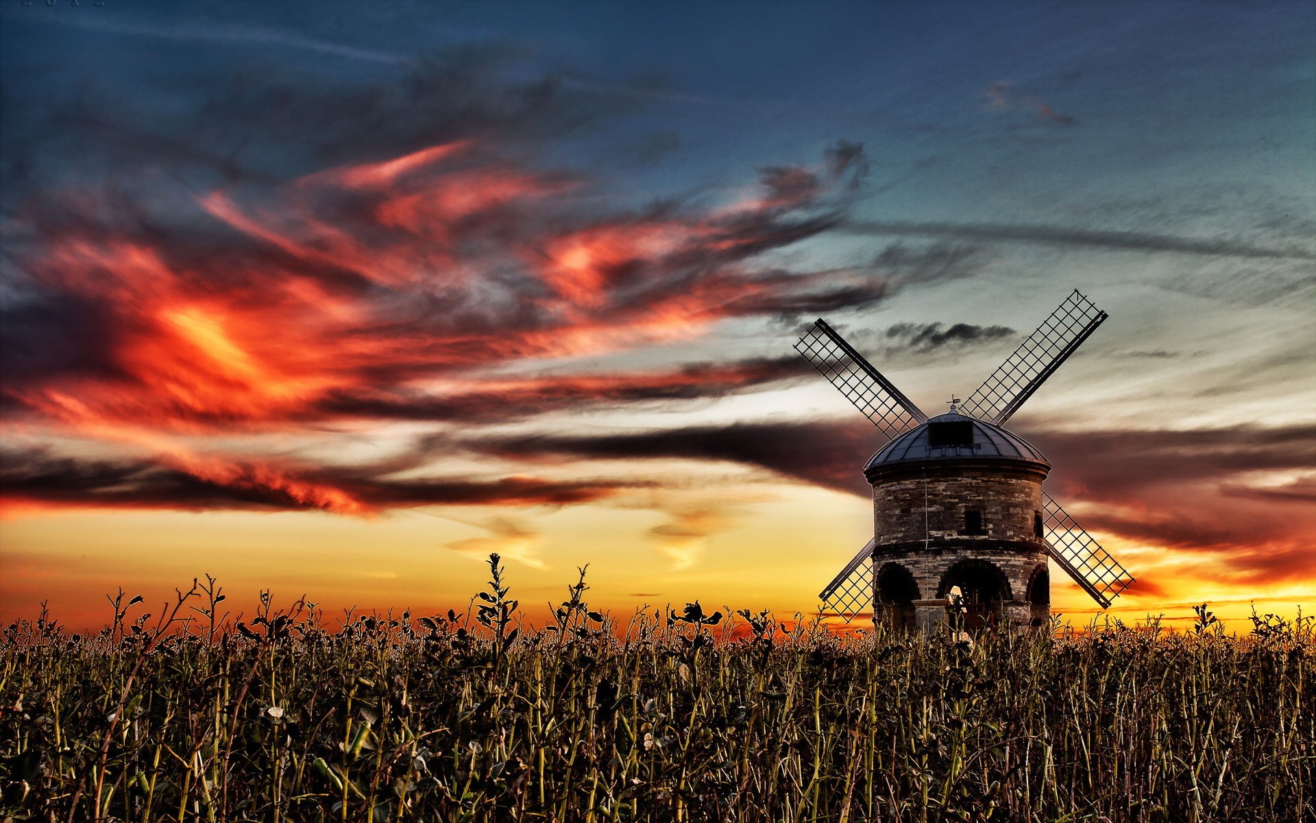 tramonto campo mulino