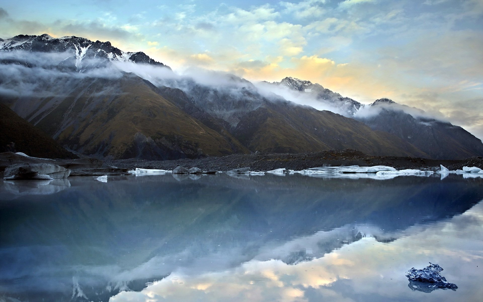 lago tasman montañas icebergs