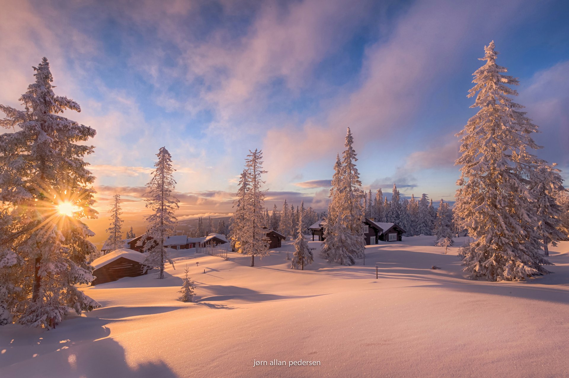 norvegia inverno casa neve sole raggi luce