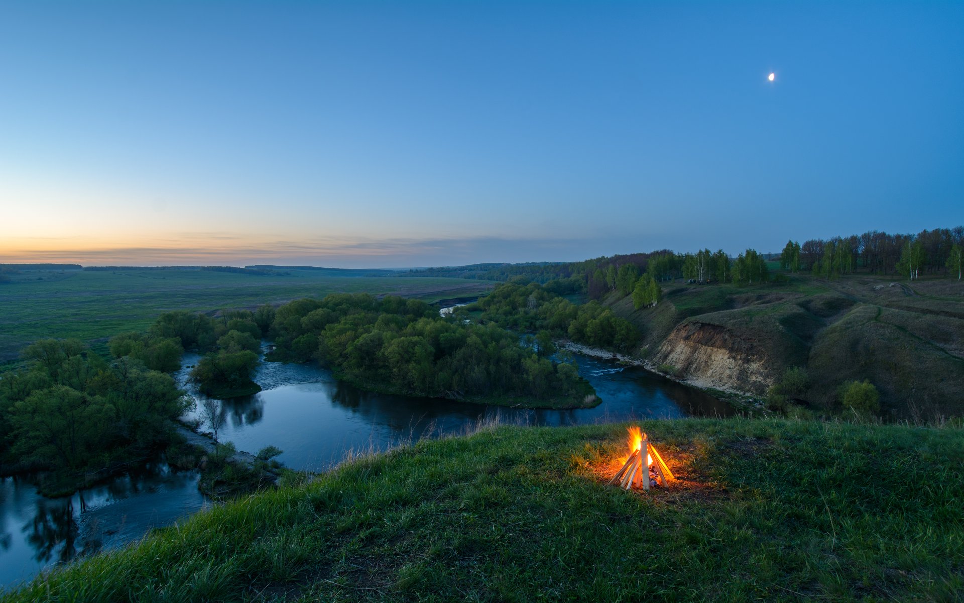 rzeka las klif panorama