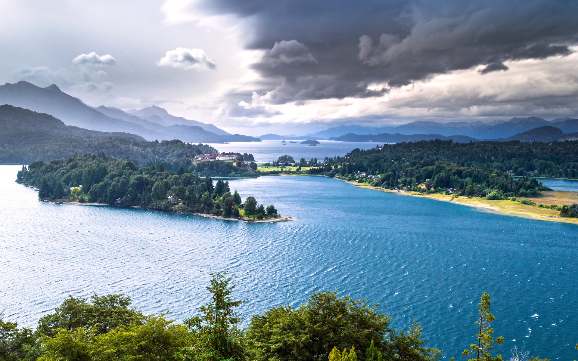 nahuel huapi patagonia argentyna jezioro nahuel huapi jezioro lasy góry panorama