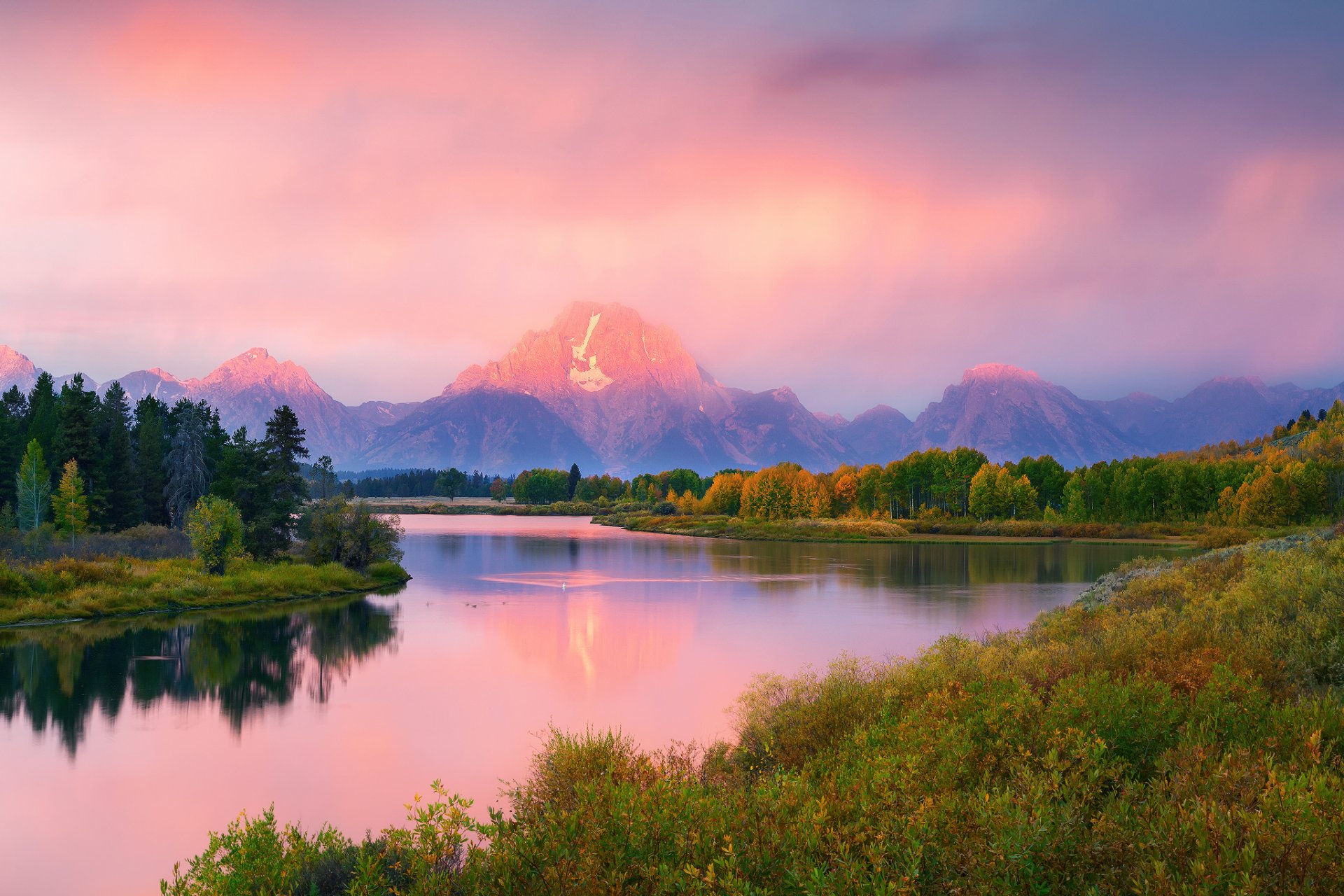 united states wyoming grand teton national park oxbow bend morning autumn september forest mountain river