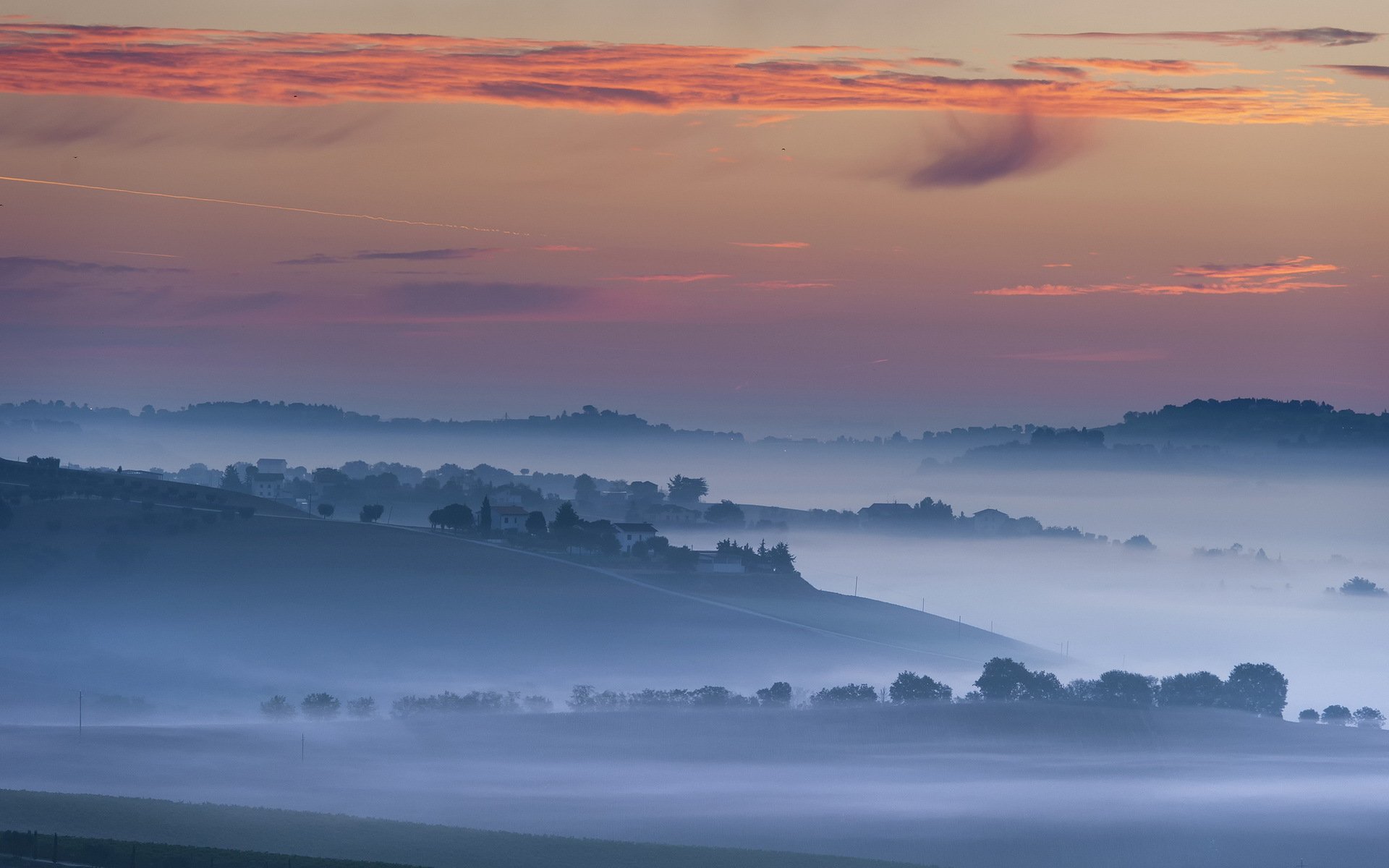 marche krajobraz nebbia foschia mgła macerata