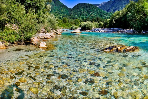 La Slovenia è un paese ricco e bello