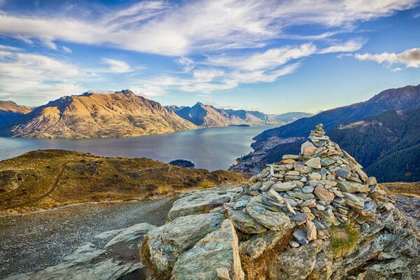 New Zealand mountains. Queenstown. Lake in the rocky mountains