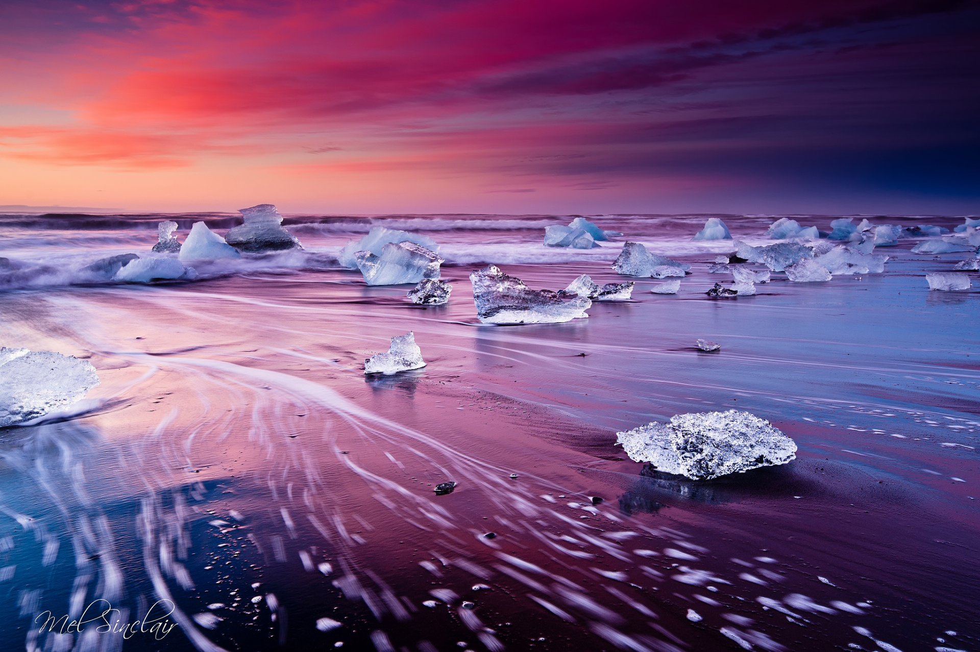 iceland glacial lagoon ёkyulsaurloun beach waves extract