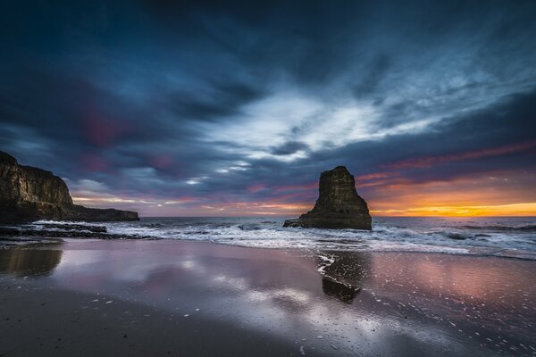 How beautiful is the ocean at sunset