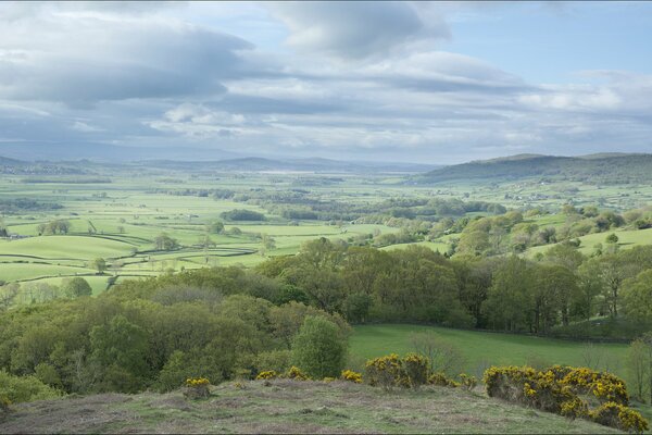 The most beautiful view of the hills in the field