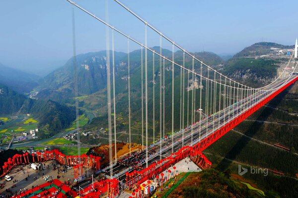 Provinz Hunan, herrliche Brücke über die Schlucht