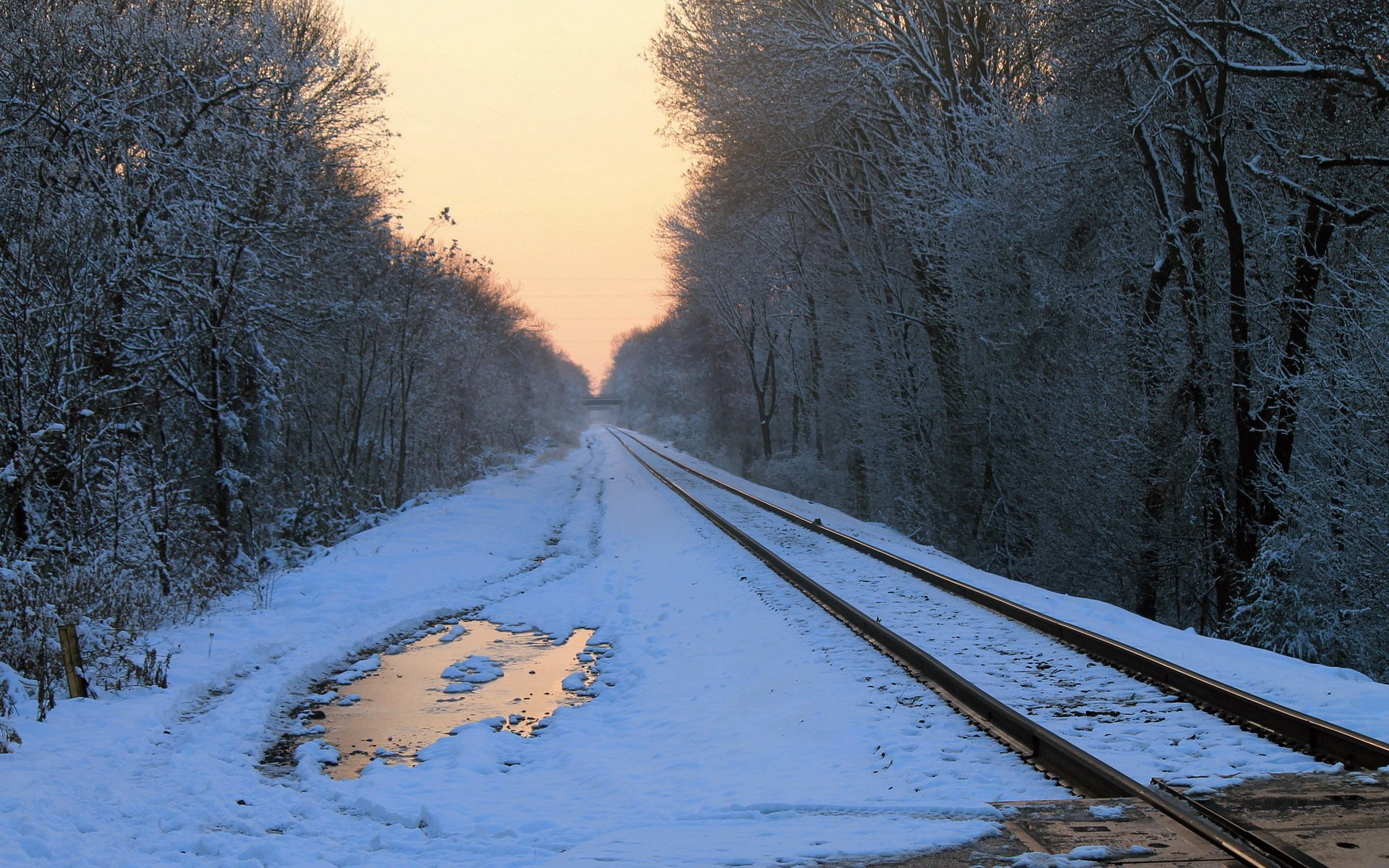 poranek kolej śnieg krajobraz