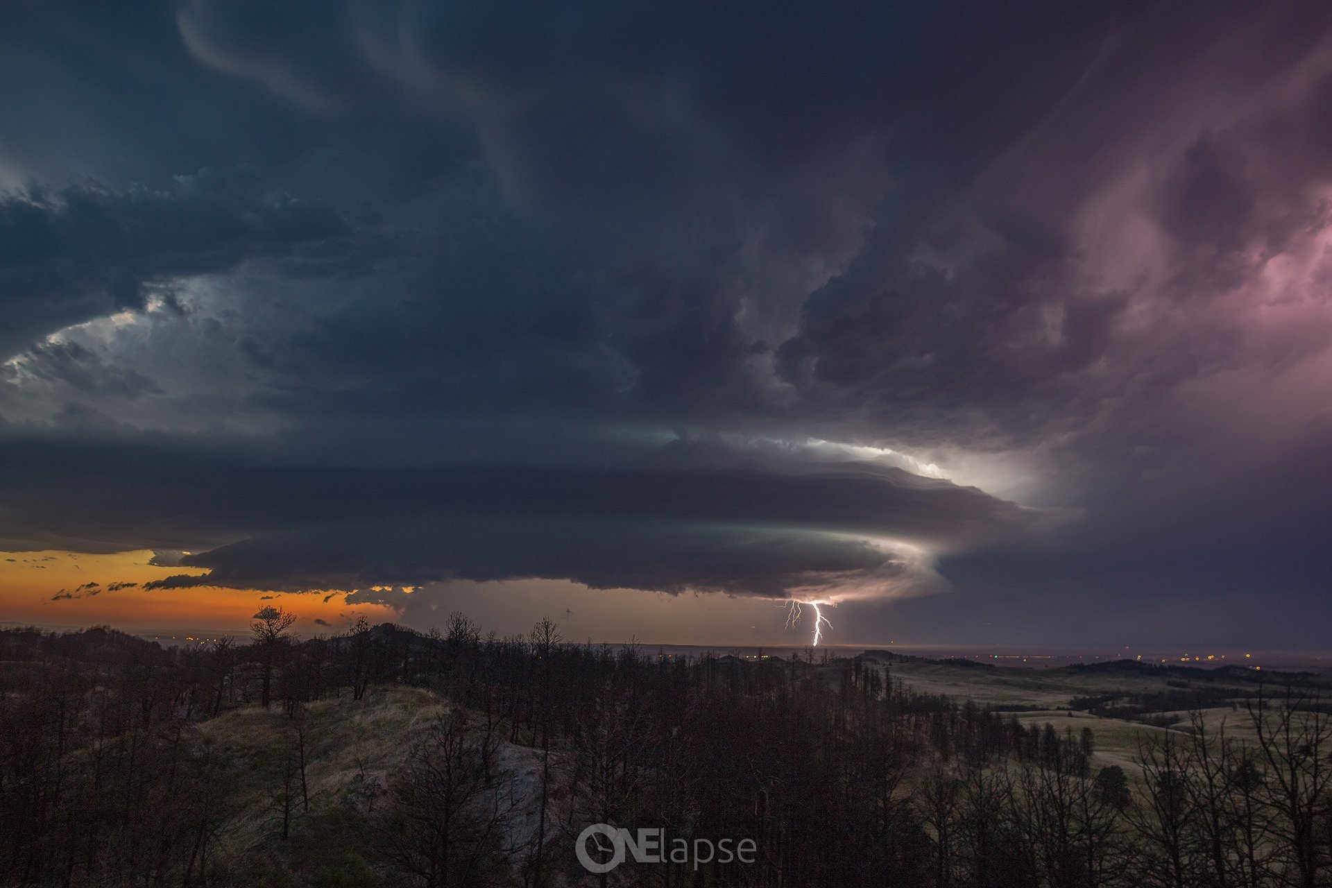 supersell gewitter blitz sturm himmel wolken tal